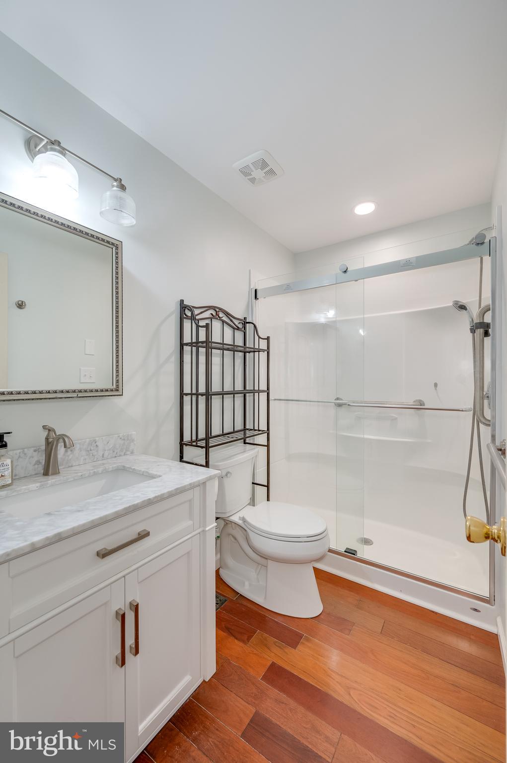 GLENWOOD FOREST - Residential