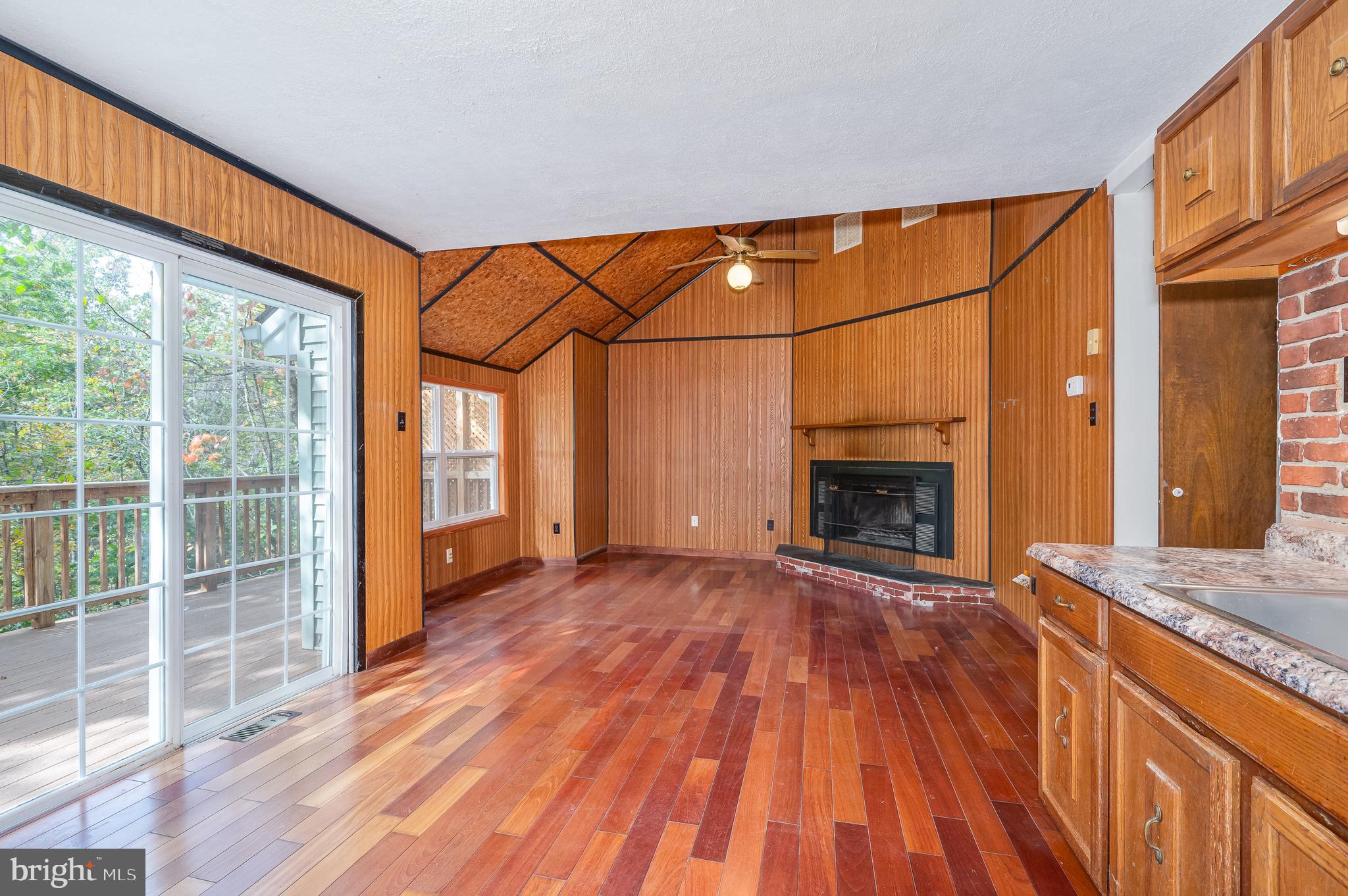 GLENWOOD FOREST - Residential