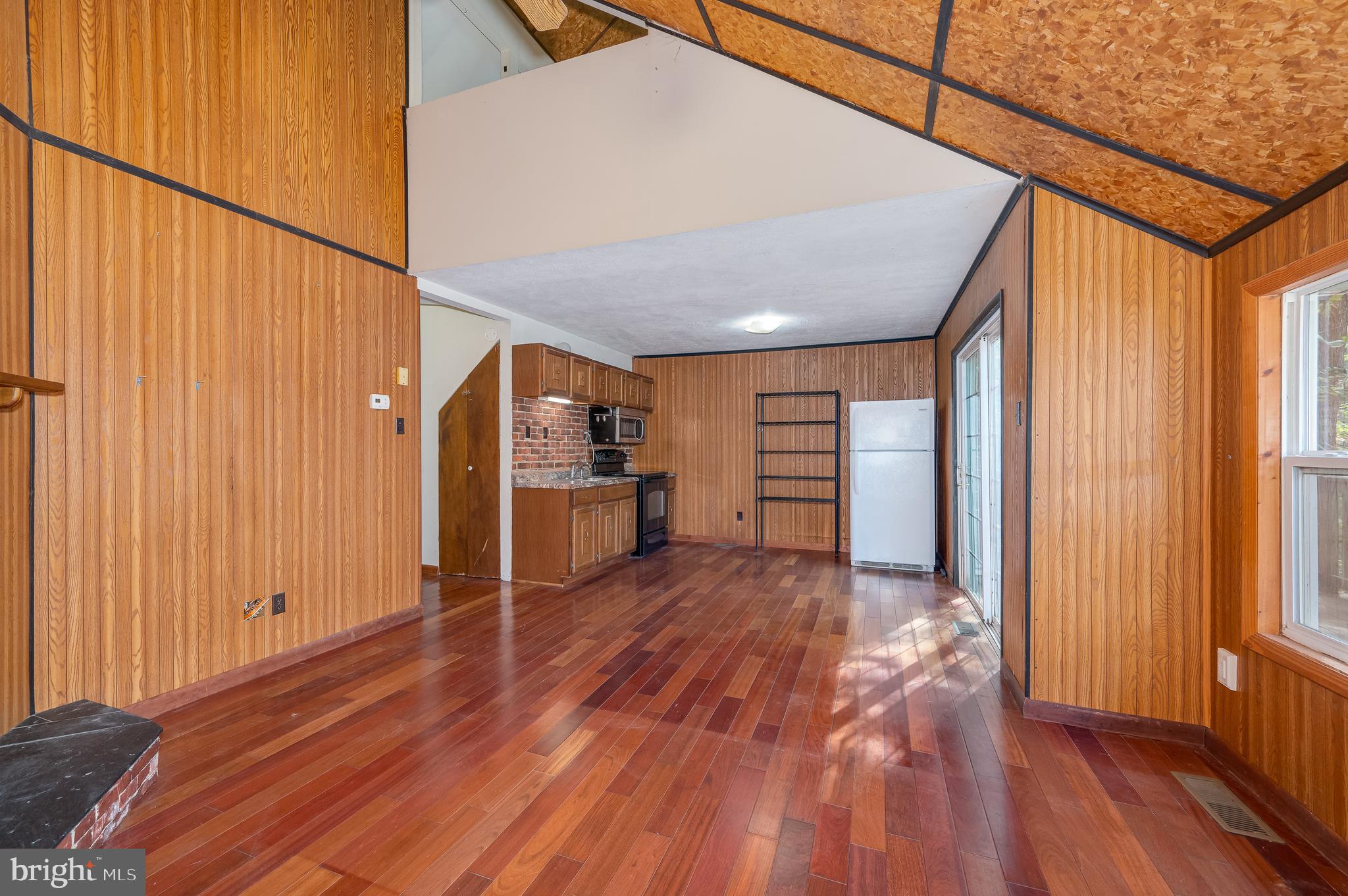 GLENWOOD FOREST - Residential