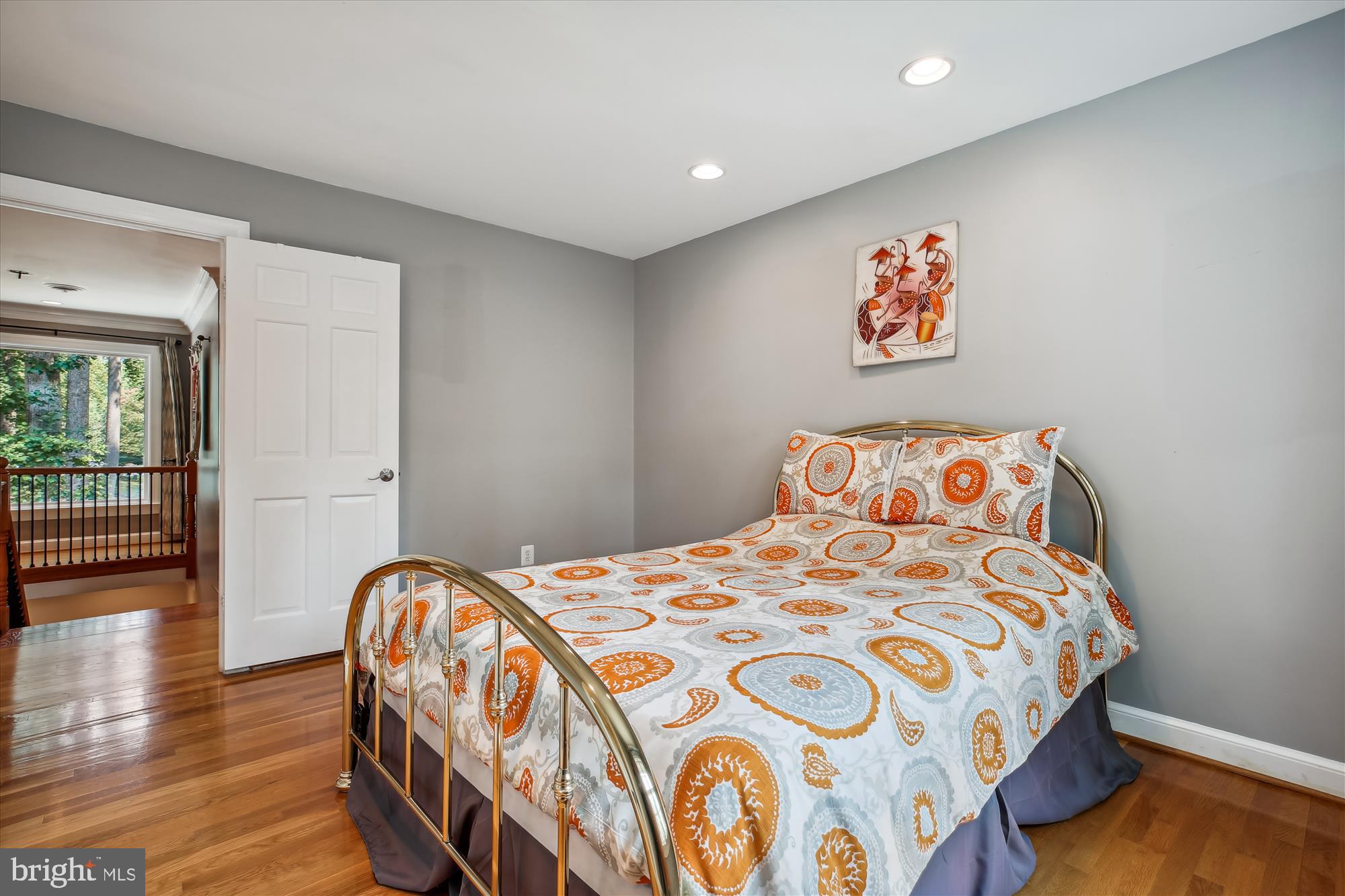 POTOMAC OUTSIDE - Residential