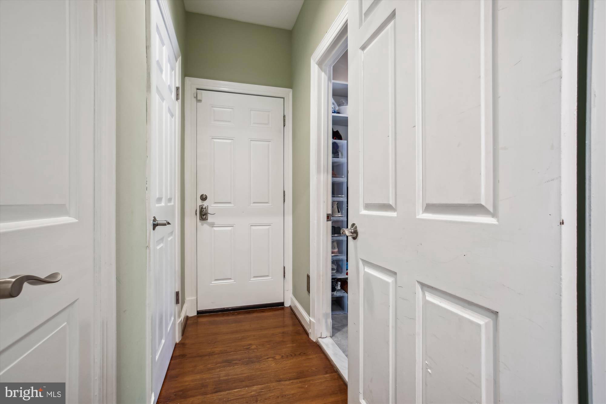 POTOMAC OUTSIDE - Residential