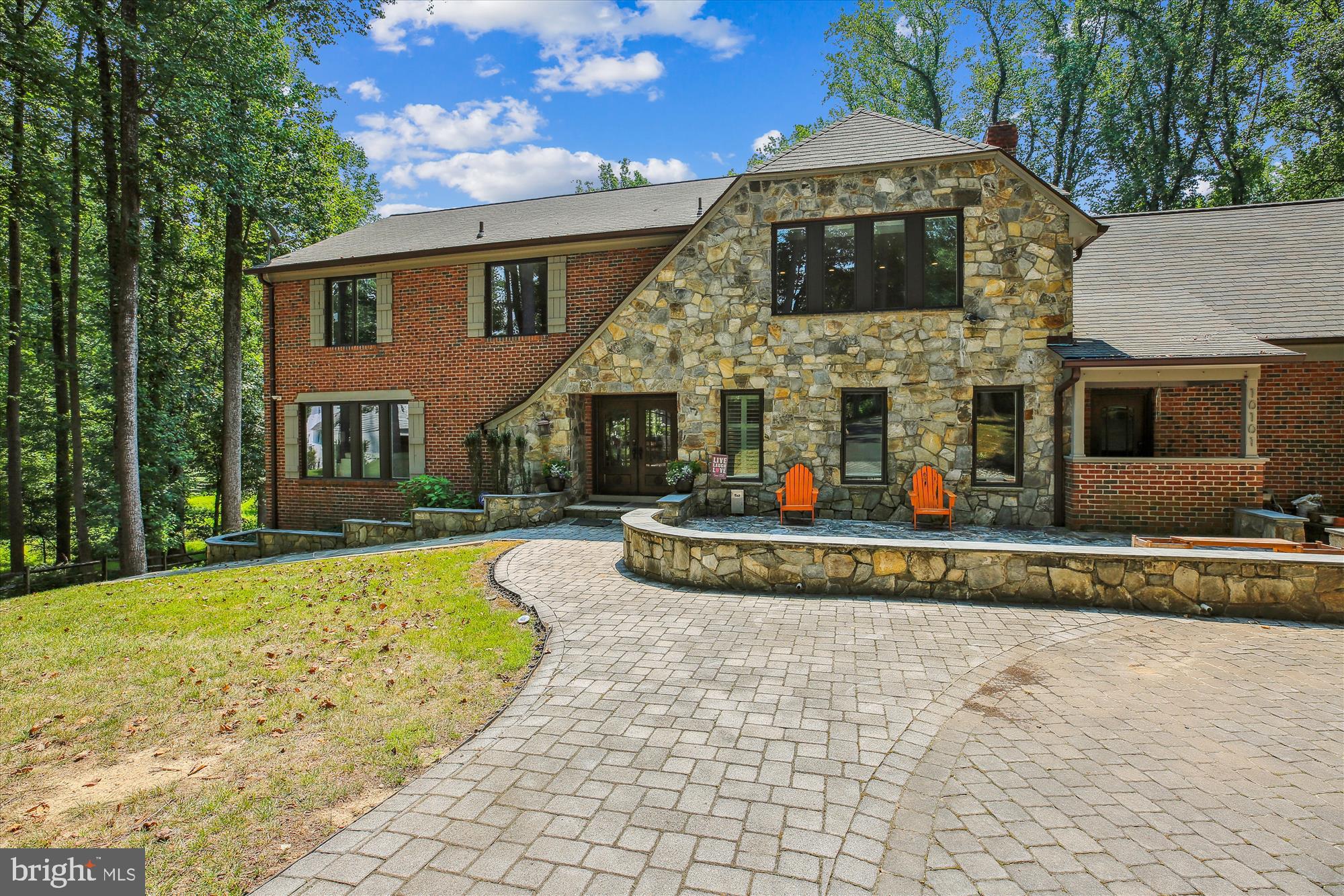 POTOMAC OUTSIDE - Residential