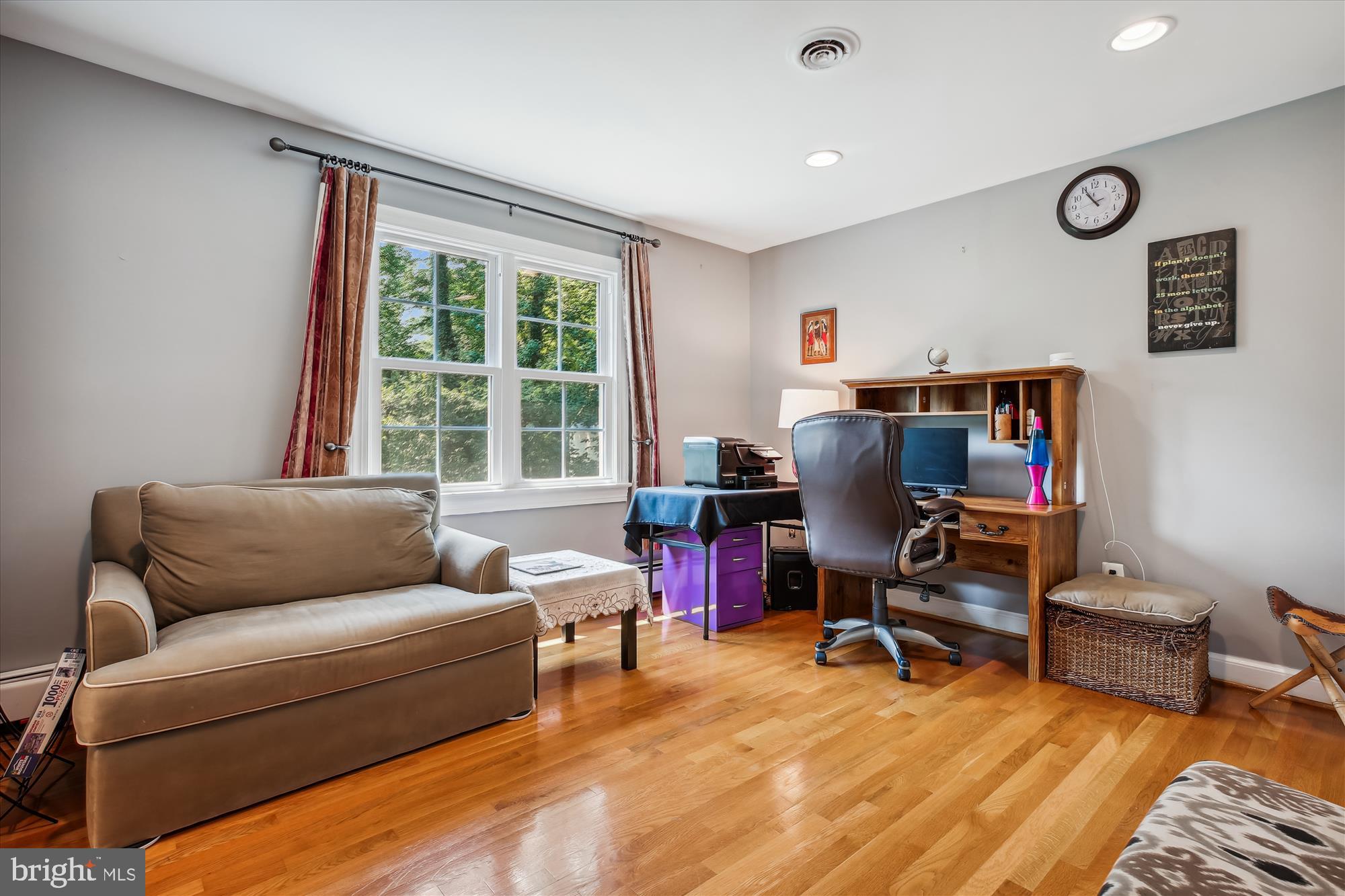 POTOMAC OUTSIDE - Residential