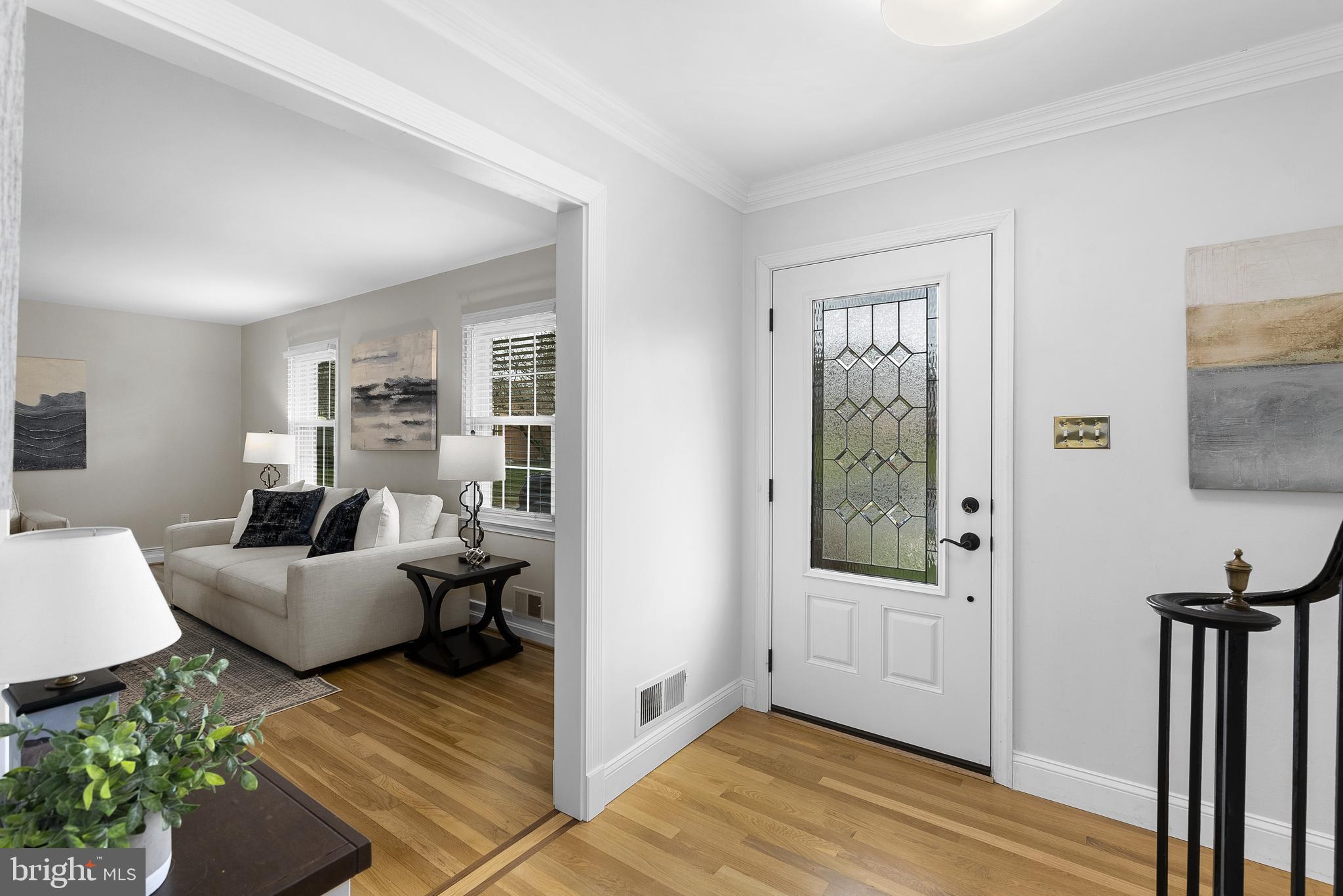 MC LEAN HAMLET - Residential