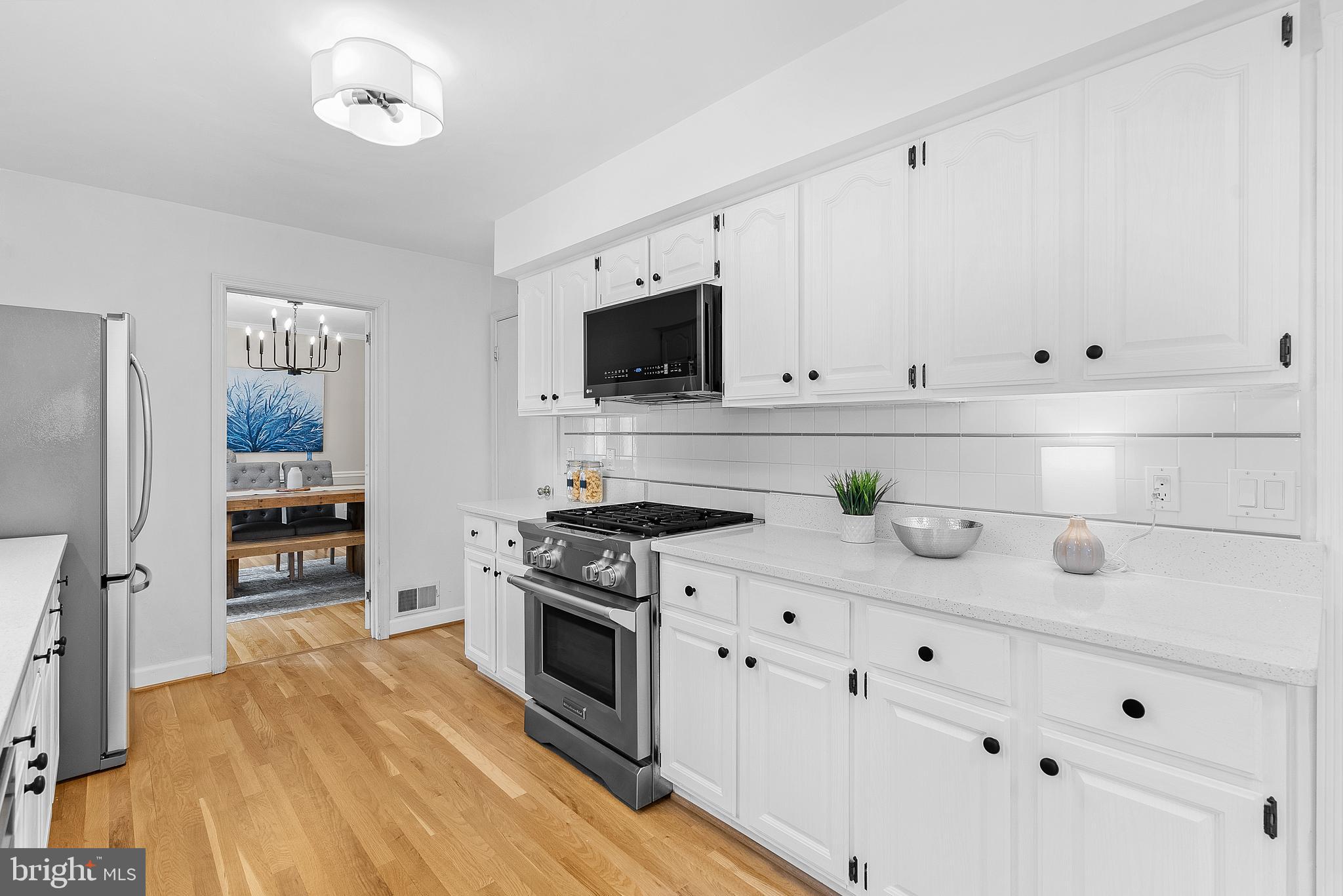 MC LEAN HAMLET - Residential