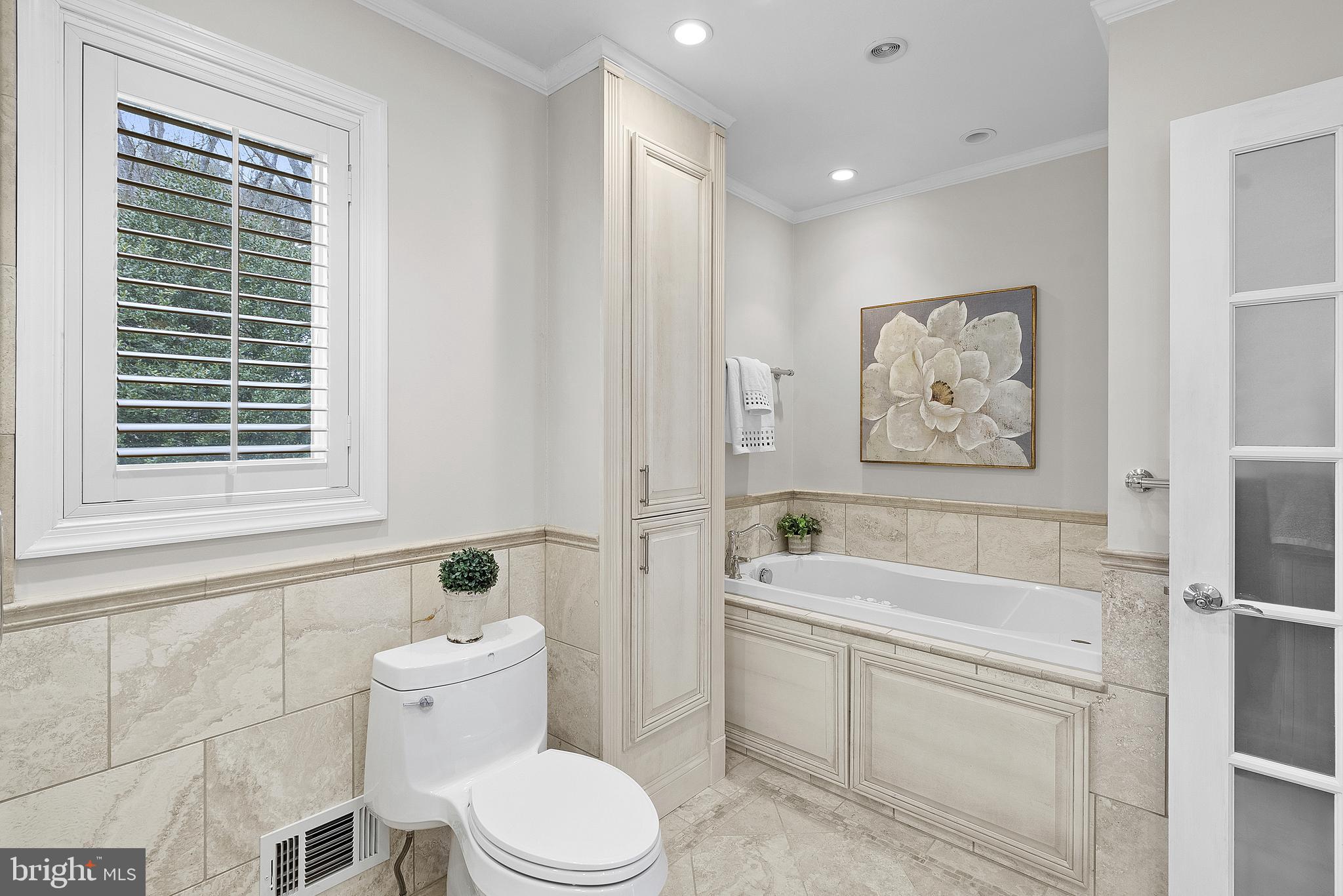 MC LEAN HAMLET - Residential