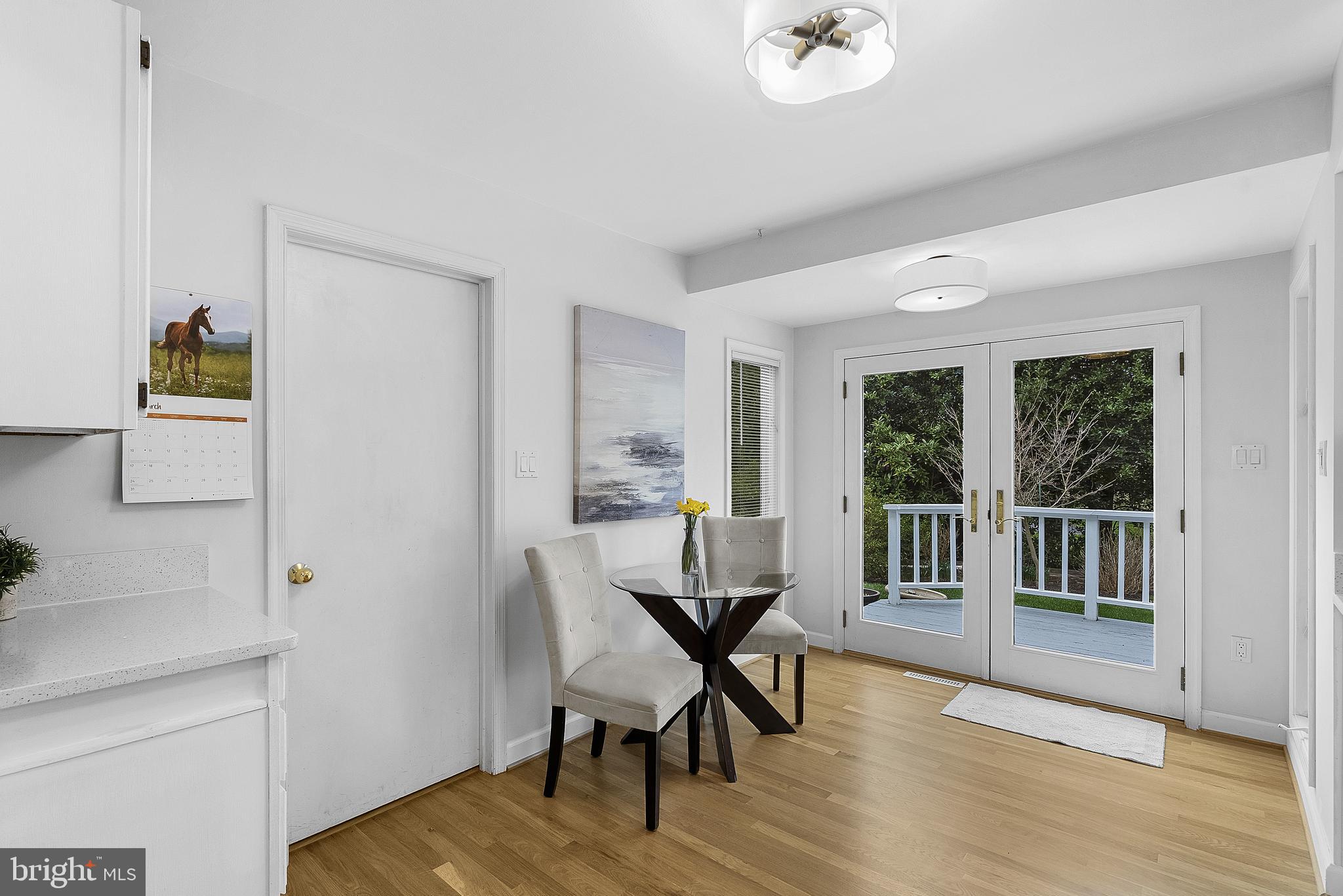 MC LEAN HAMLET - Residential