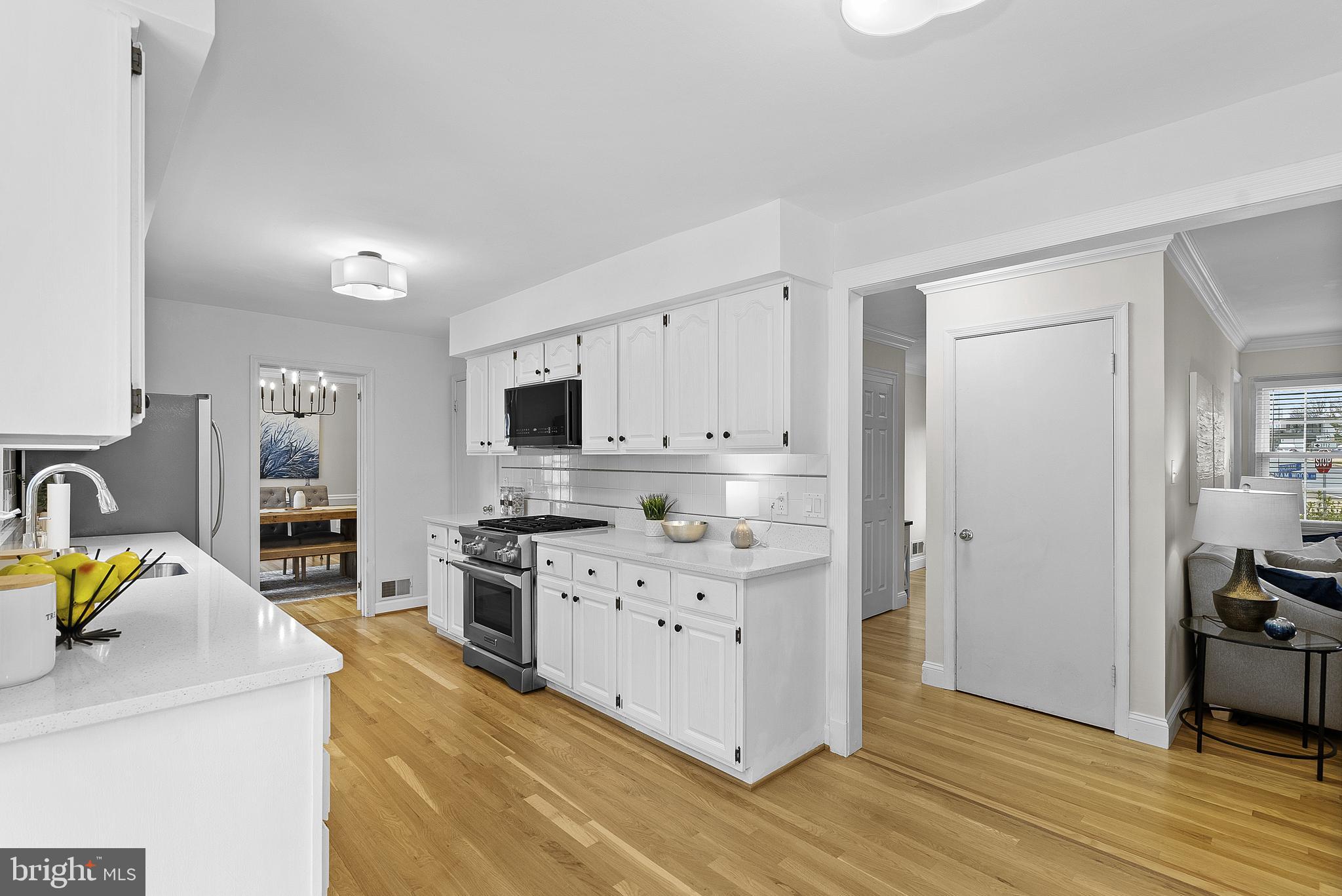 MC LEAN HAMLET - Residential