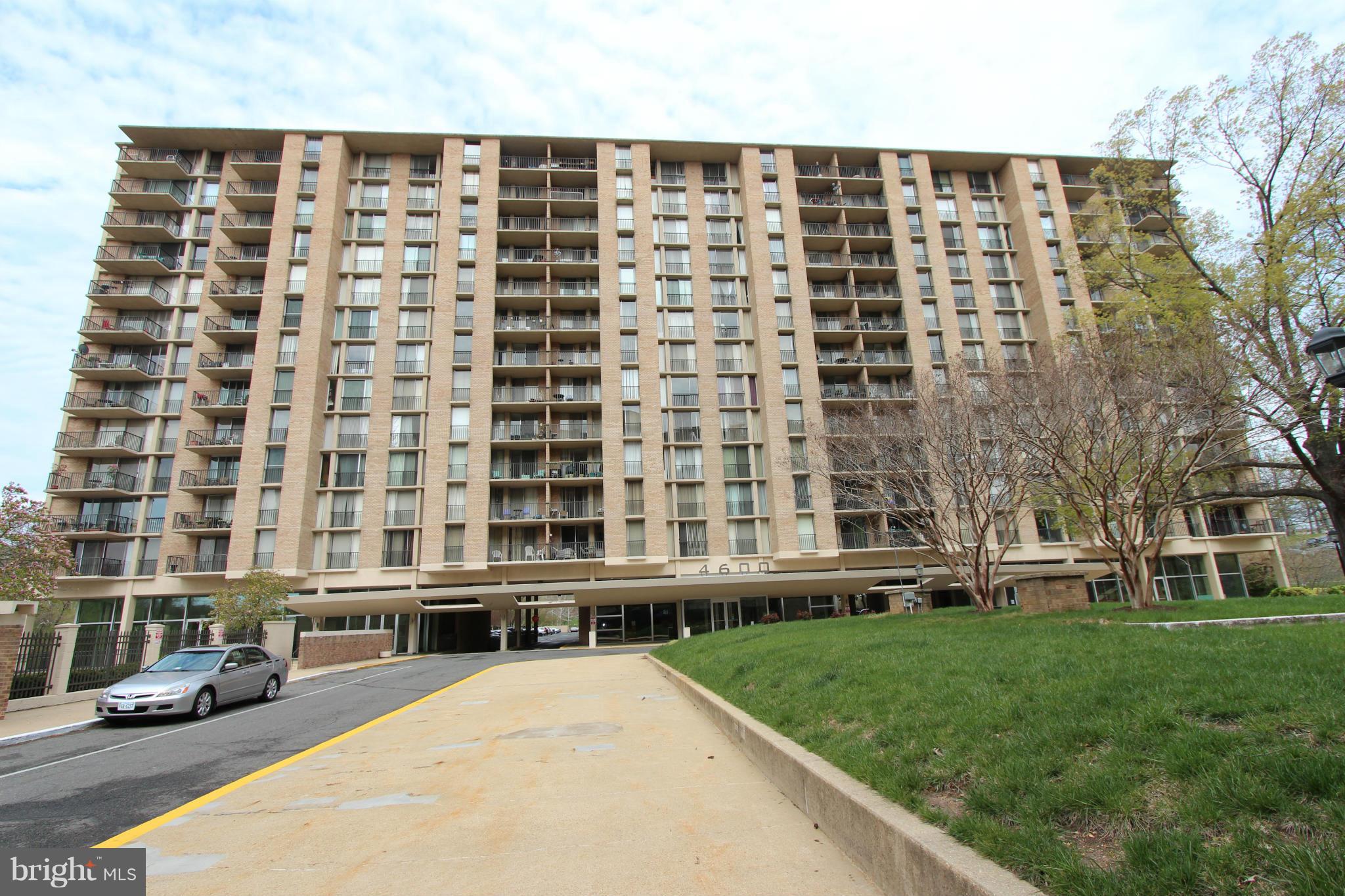 THE CARLTON - Residential