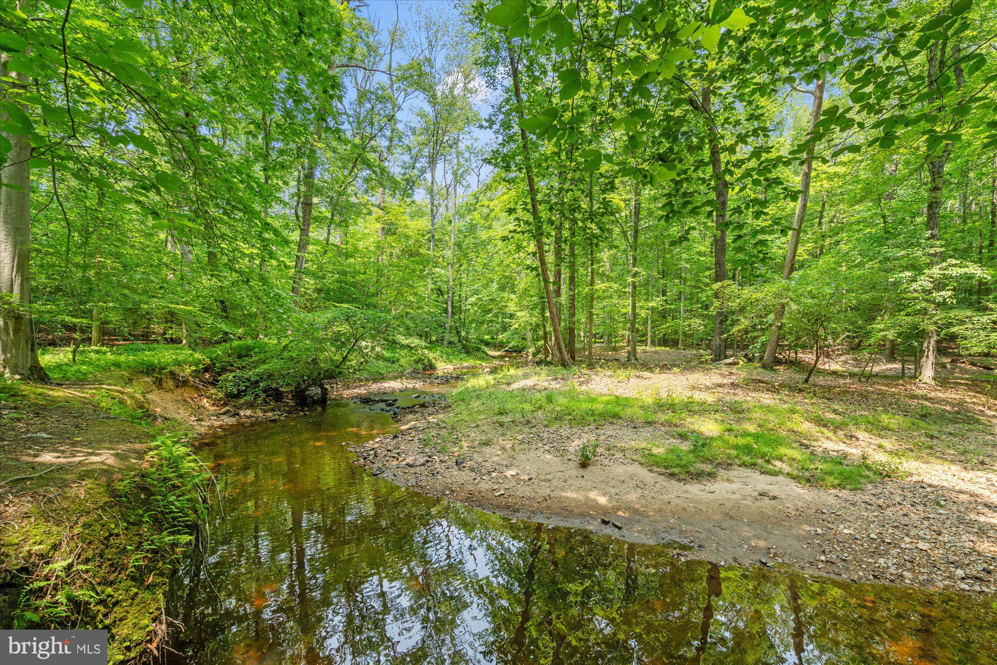 SHADOWALK - Residential