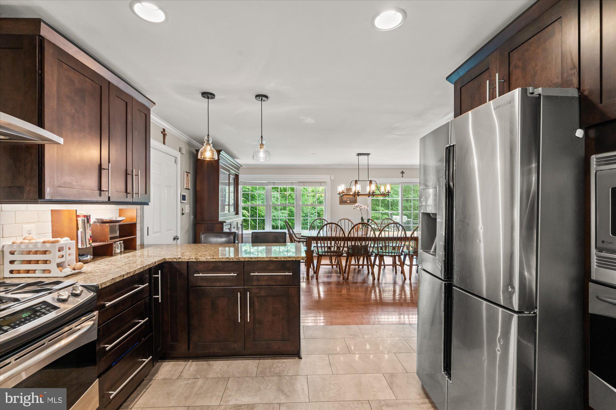 SHADOWALK - Residential