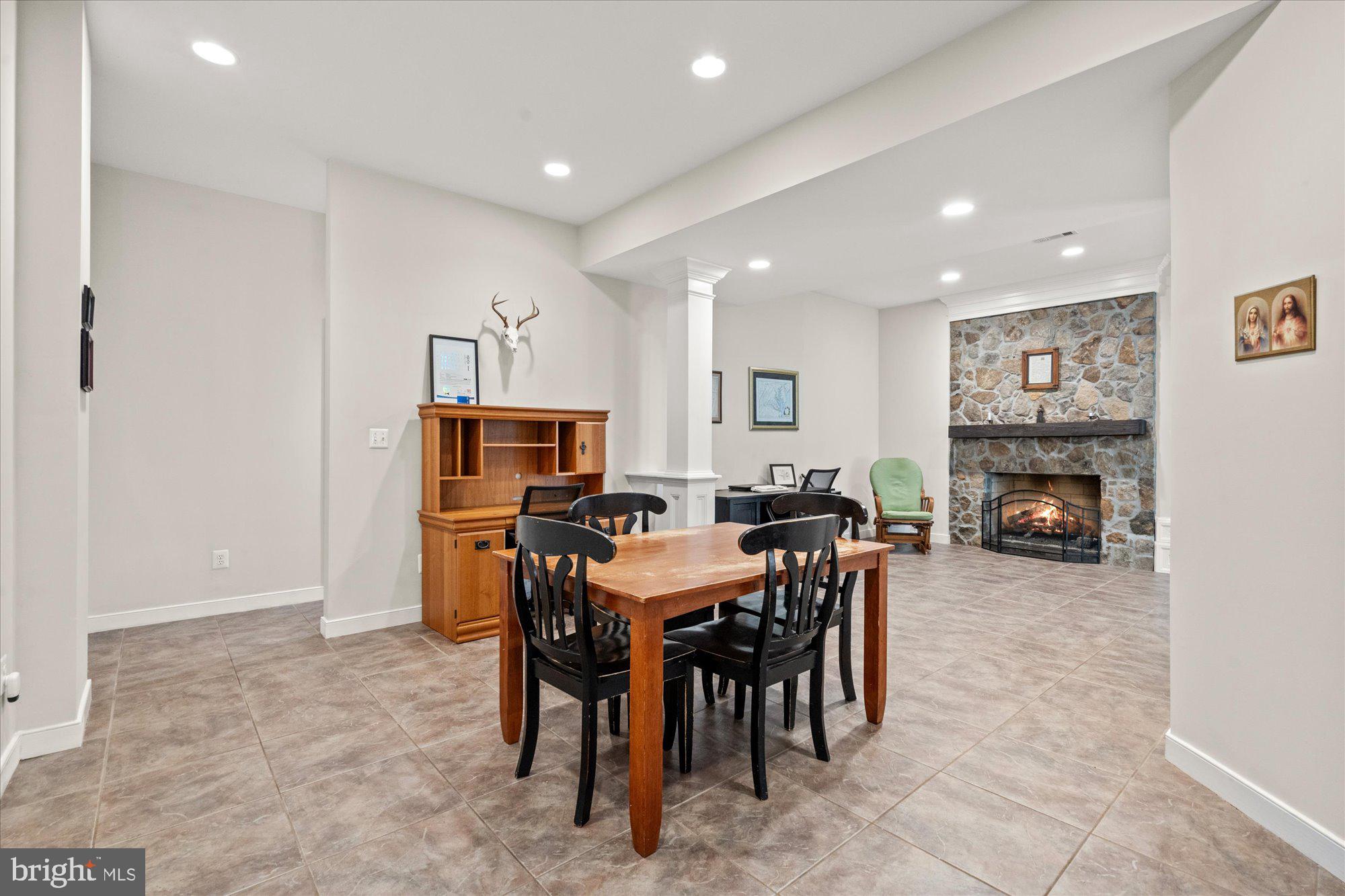 SHADOWALK - Residential