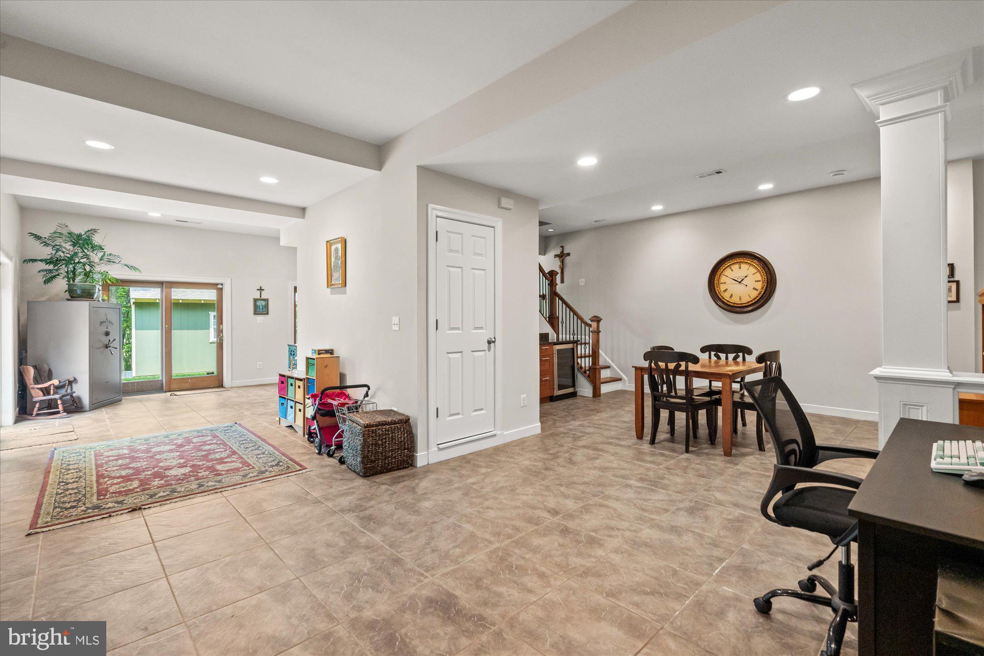 SHADOWALK - Residential