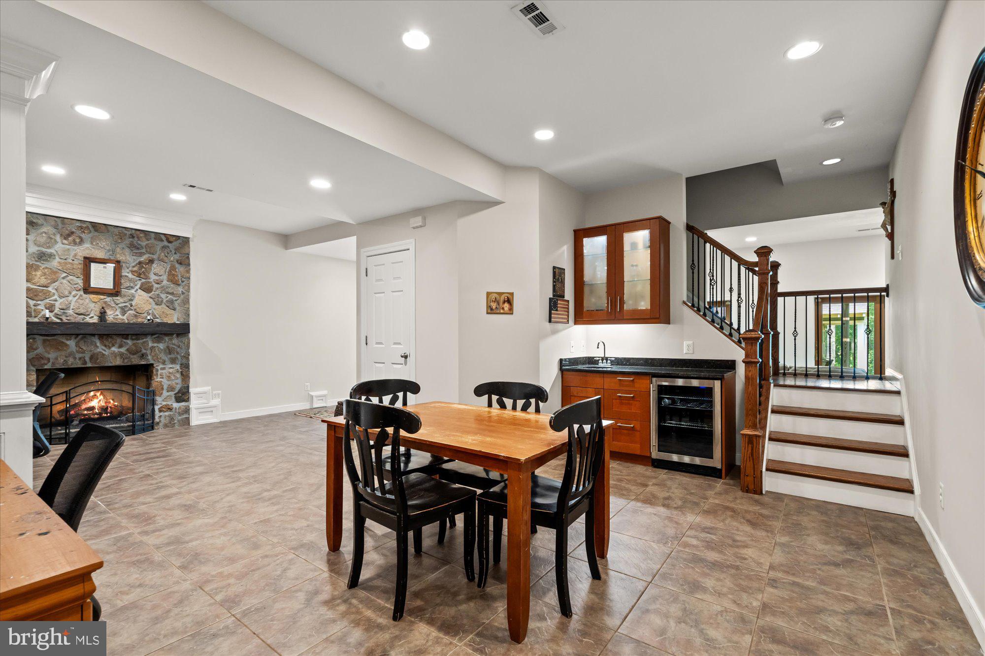 SHADOWALK - Residential