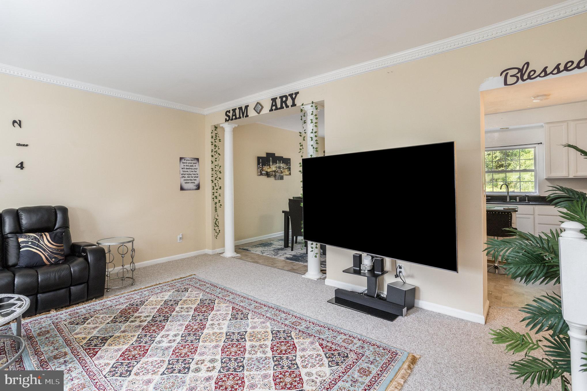 RIVER OAKS - Residential