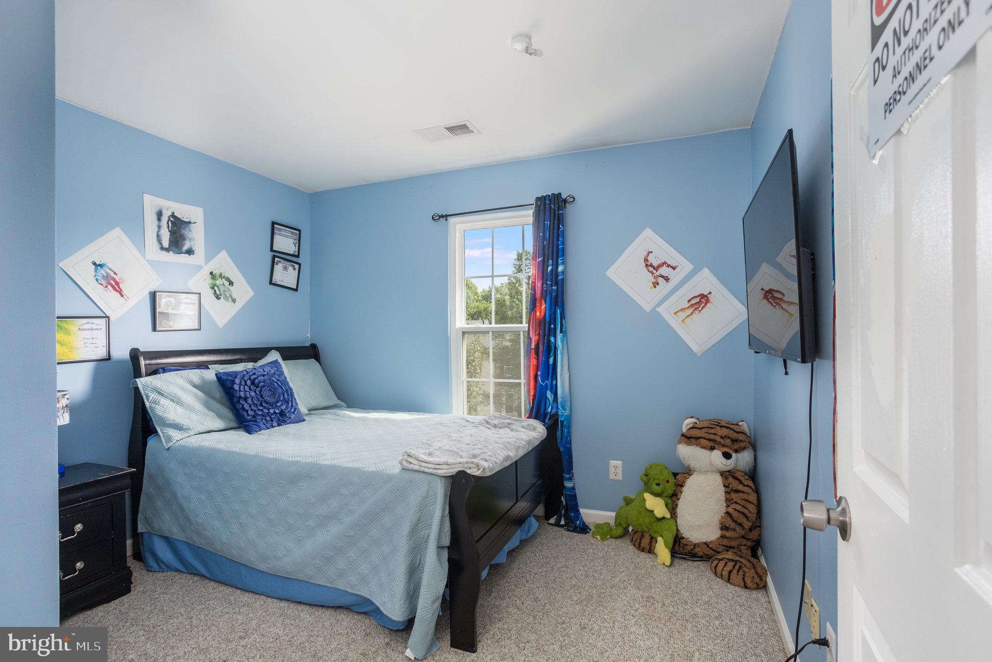 RIVER OAKS - Residential