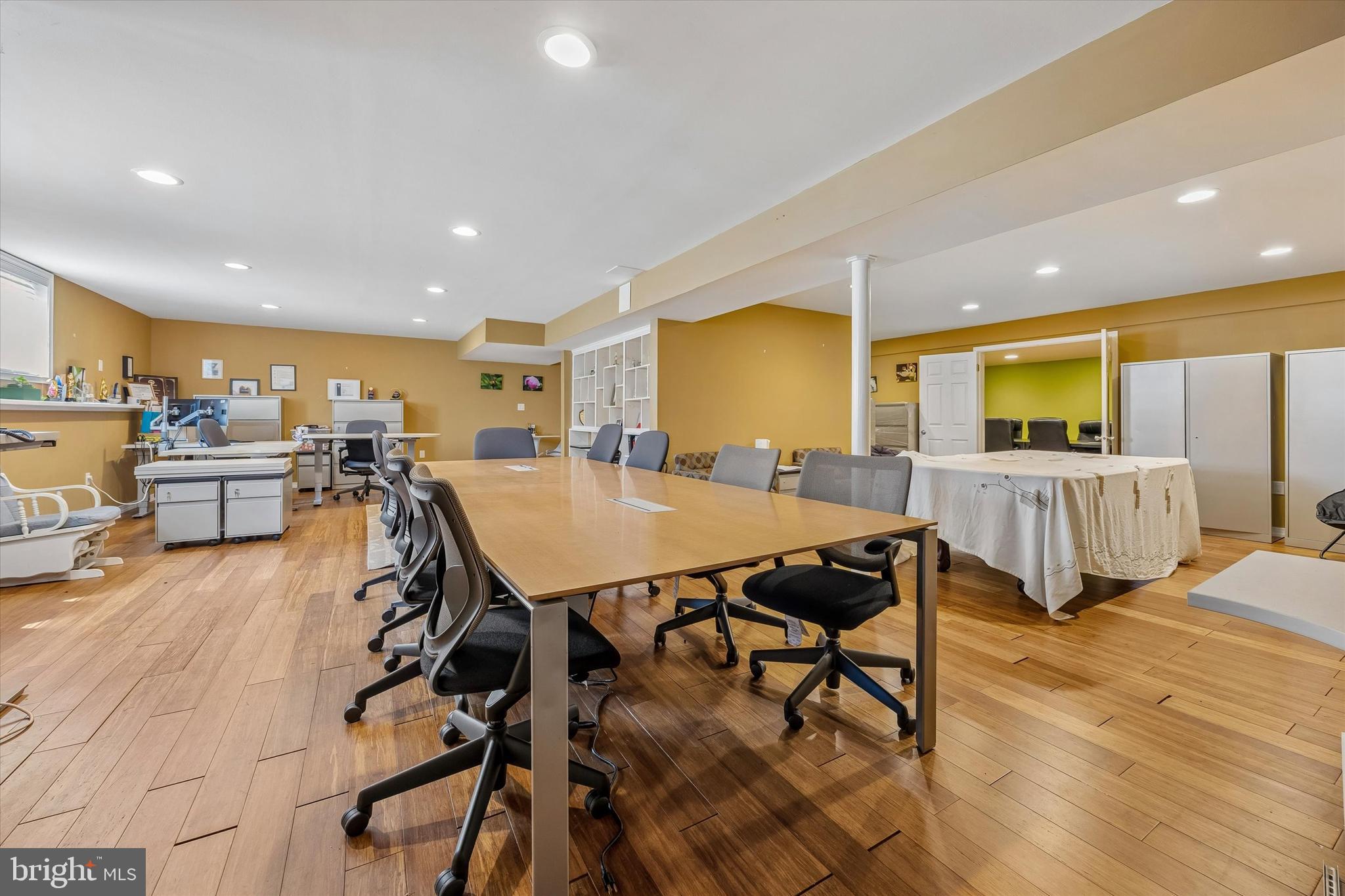 DEEPDALE - Residential