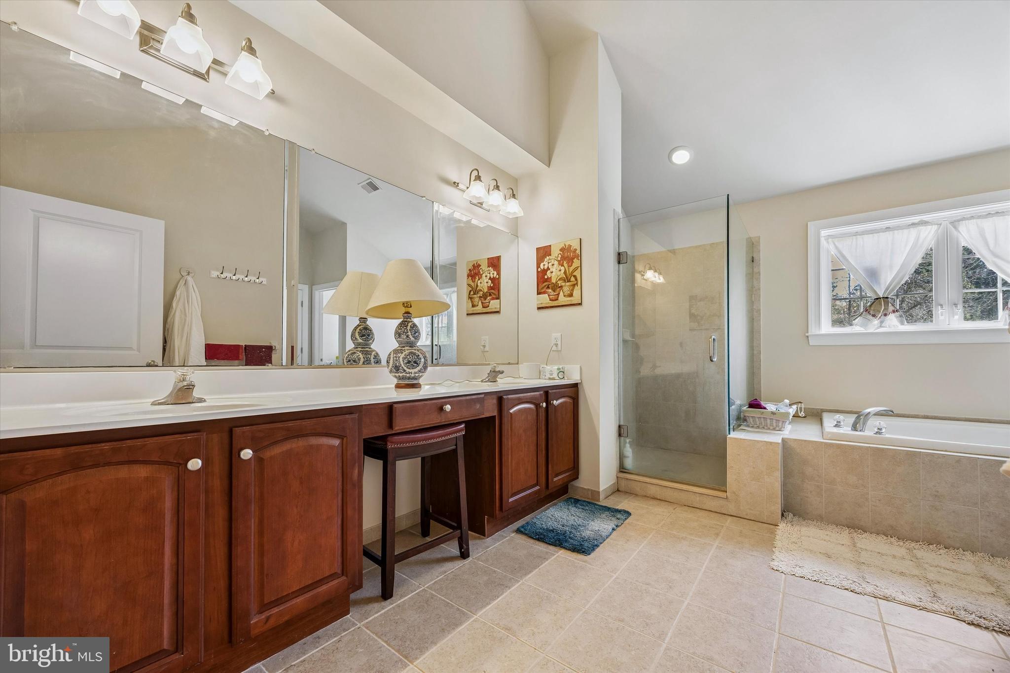 DEEPDALE - Residential