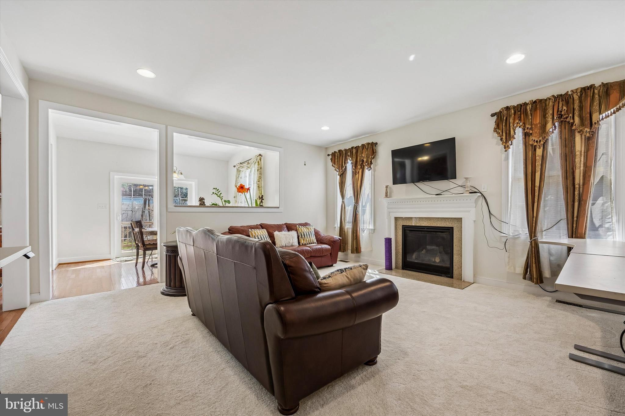 DEEPDALE - Residential