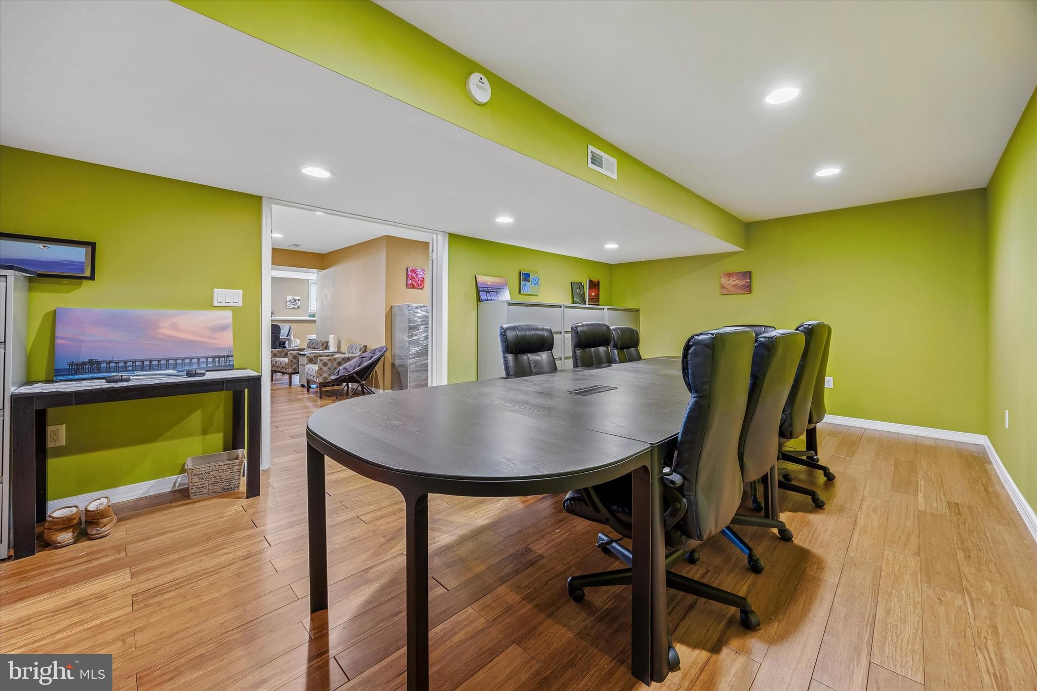 DEEPDALE - Residential