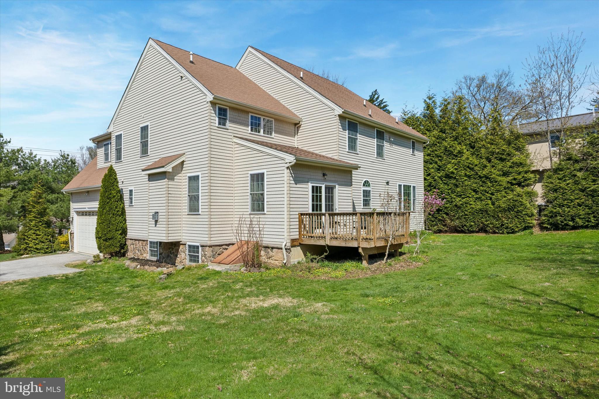 DEEPDALE - Residential