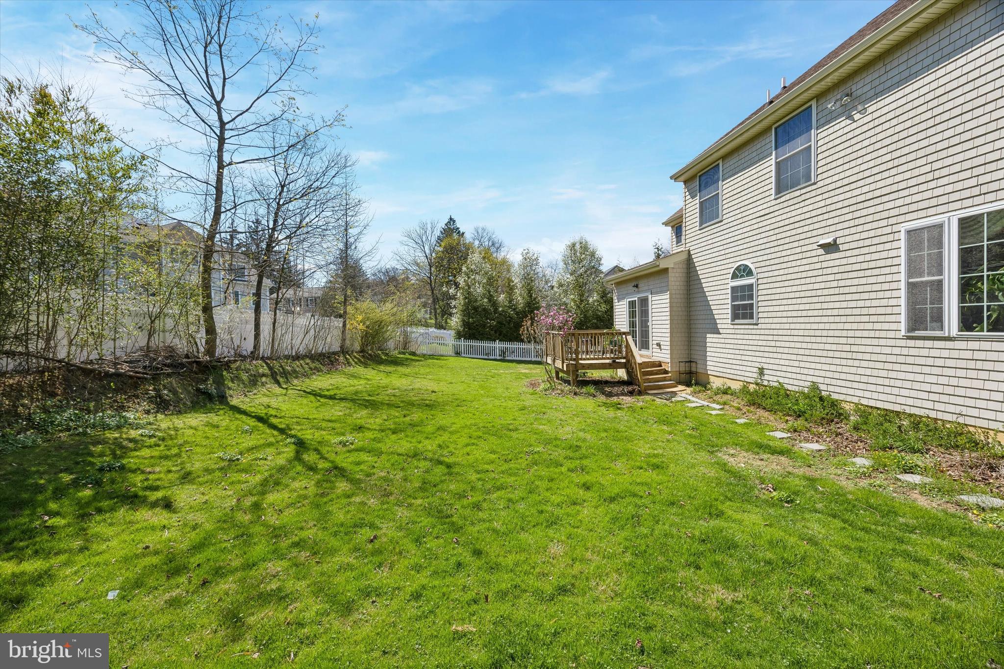 DEEPDALE - Residential