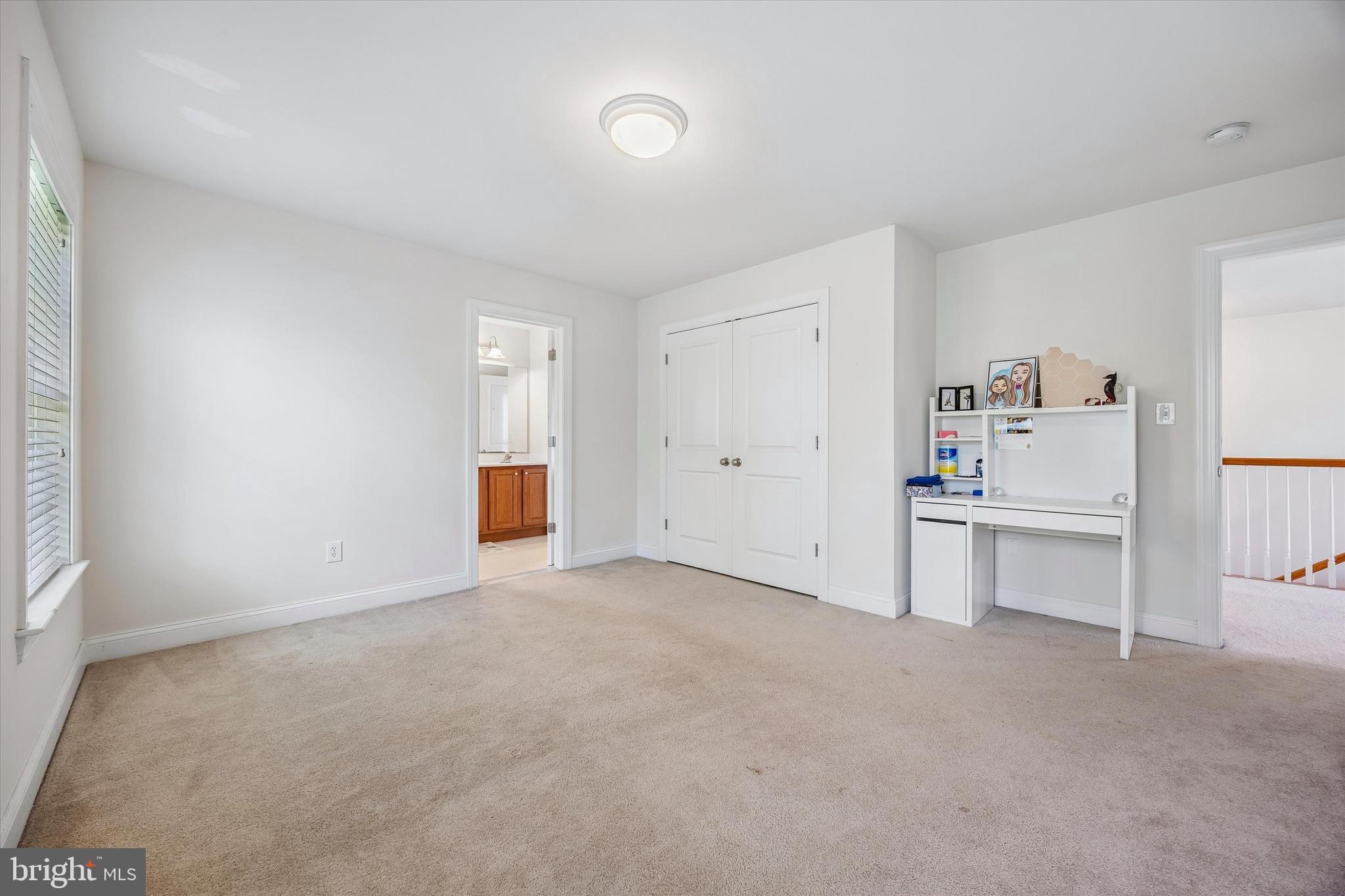 DEEPDALE - Residential