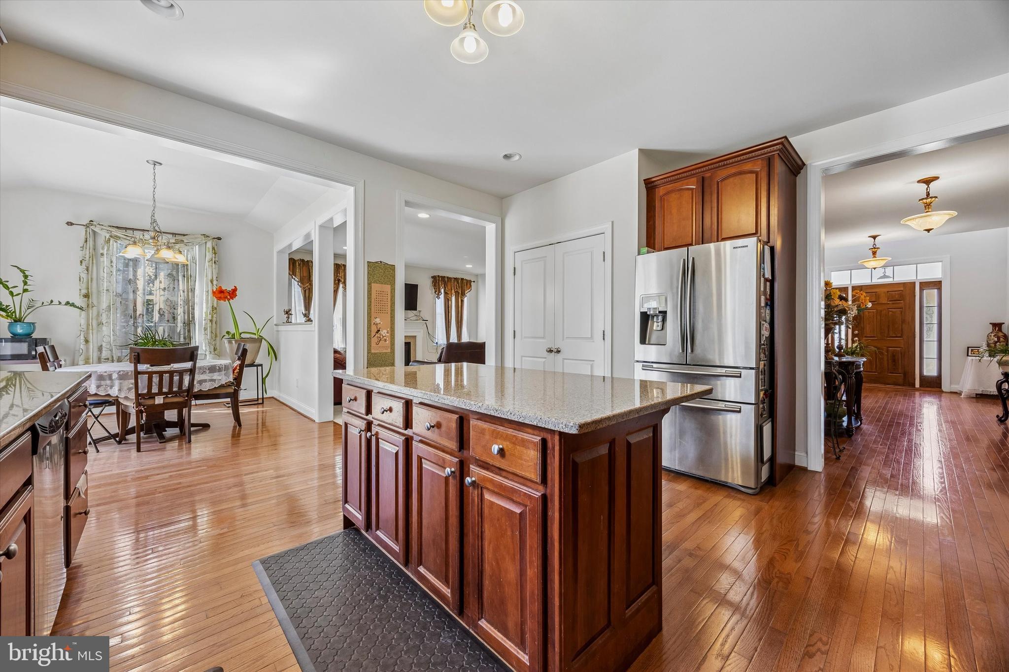 DEEPDALE - Residential