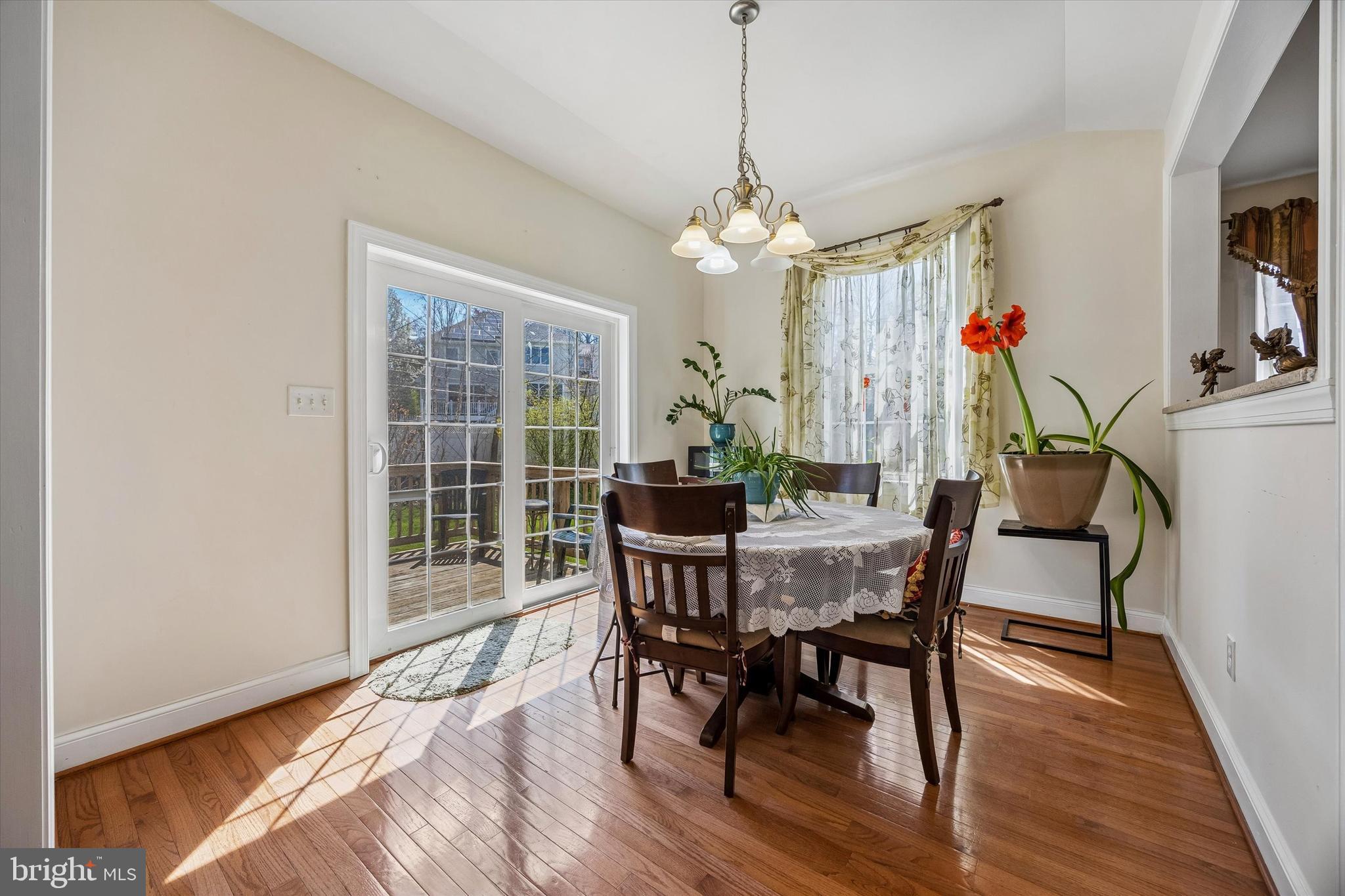 DEEPDALE - Residential