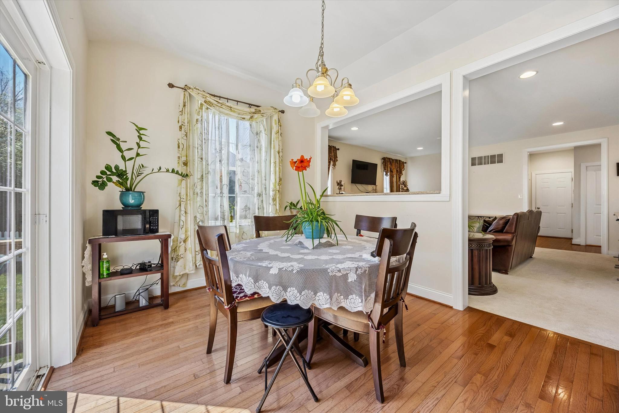 DEEPDALE - Residential