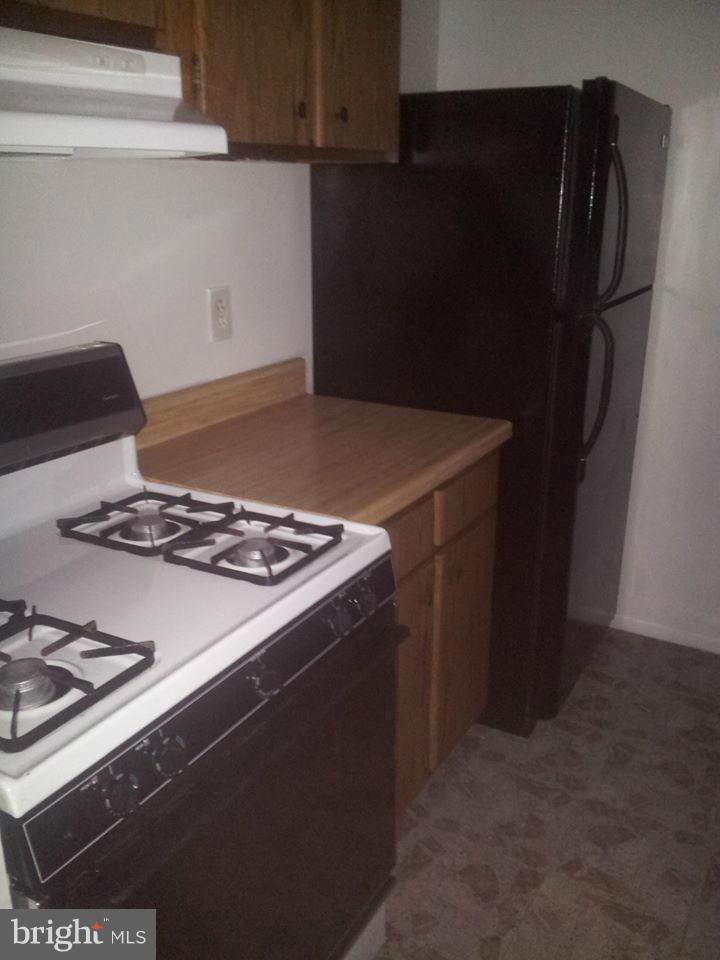 SUN VALLEY CONDOMINIUMS - Residential Lease