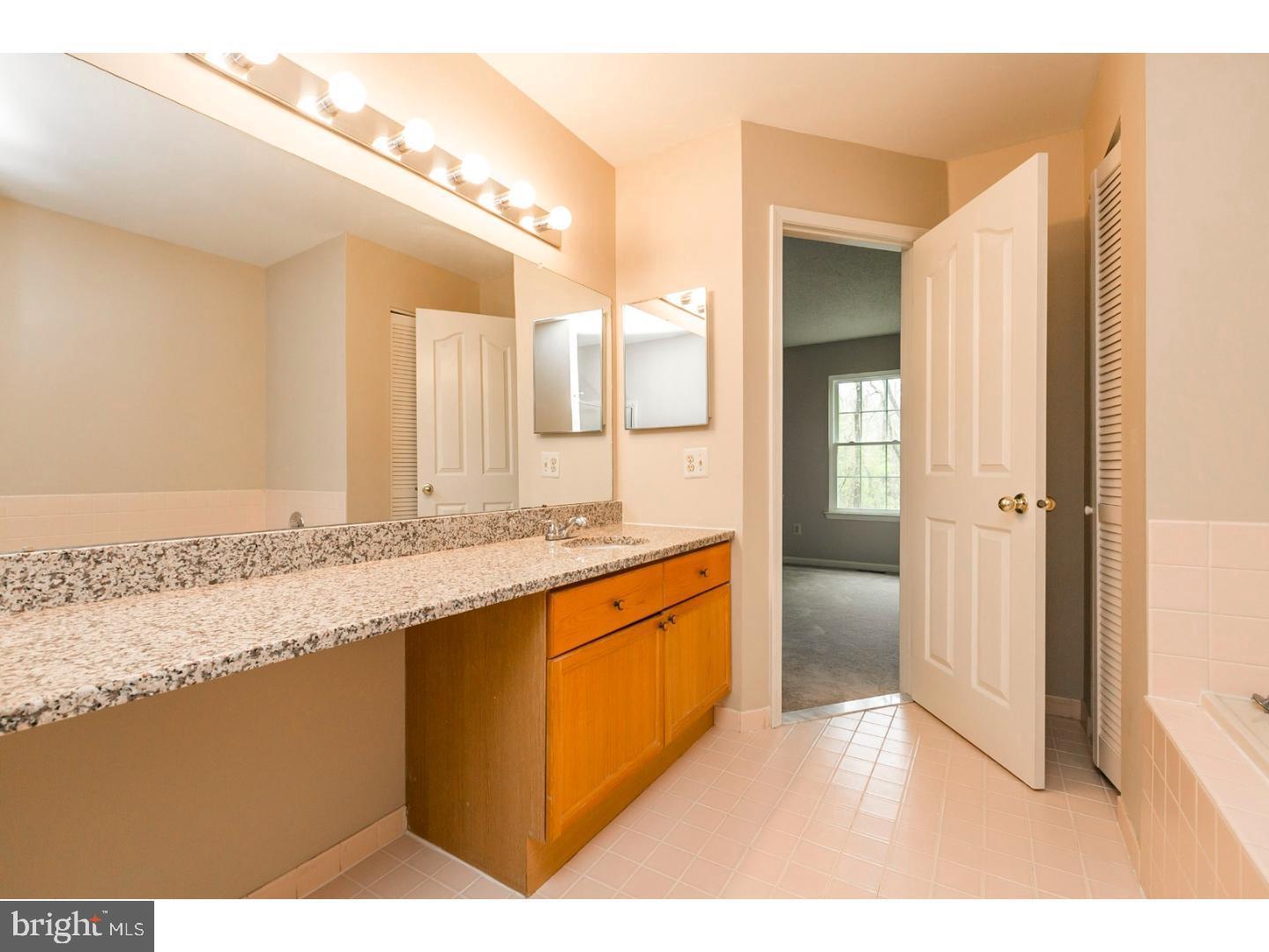 PERKIOMEN WOODS - Residential Lease