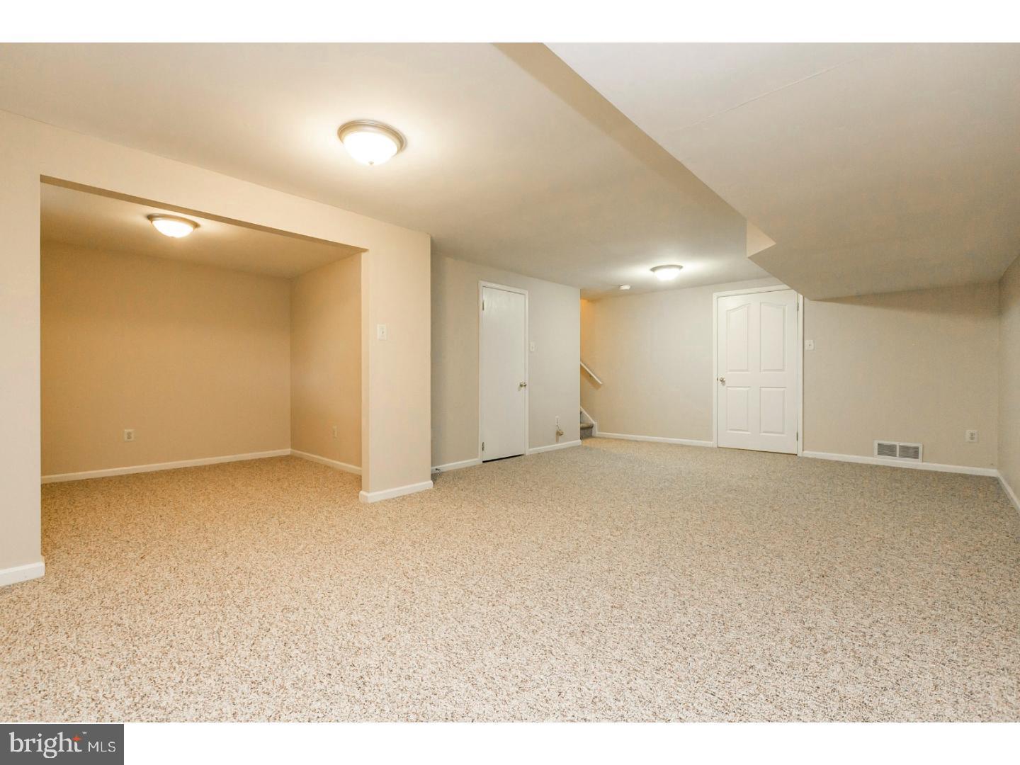 PERKIOMEN WOODS - Residential Lease