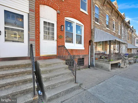 MLS: PABK2054354