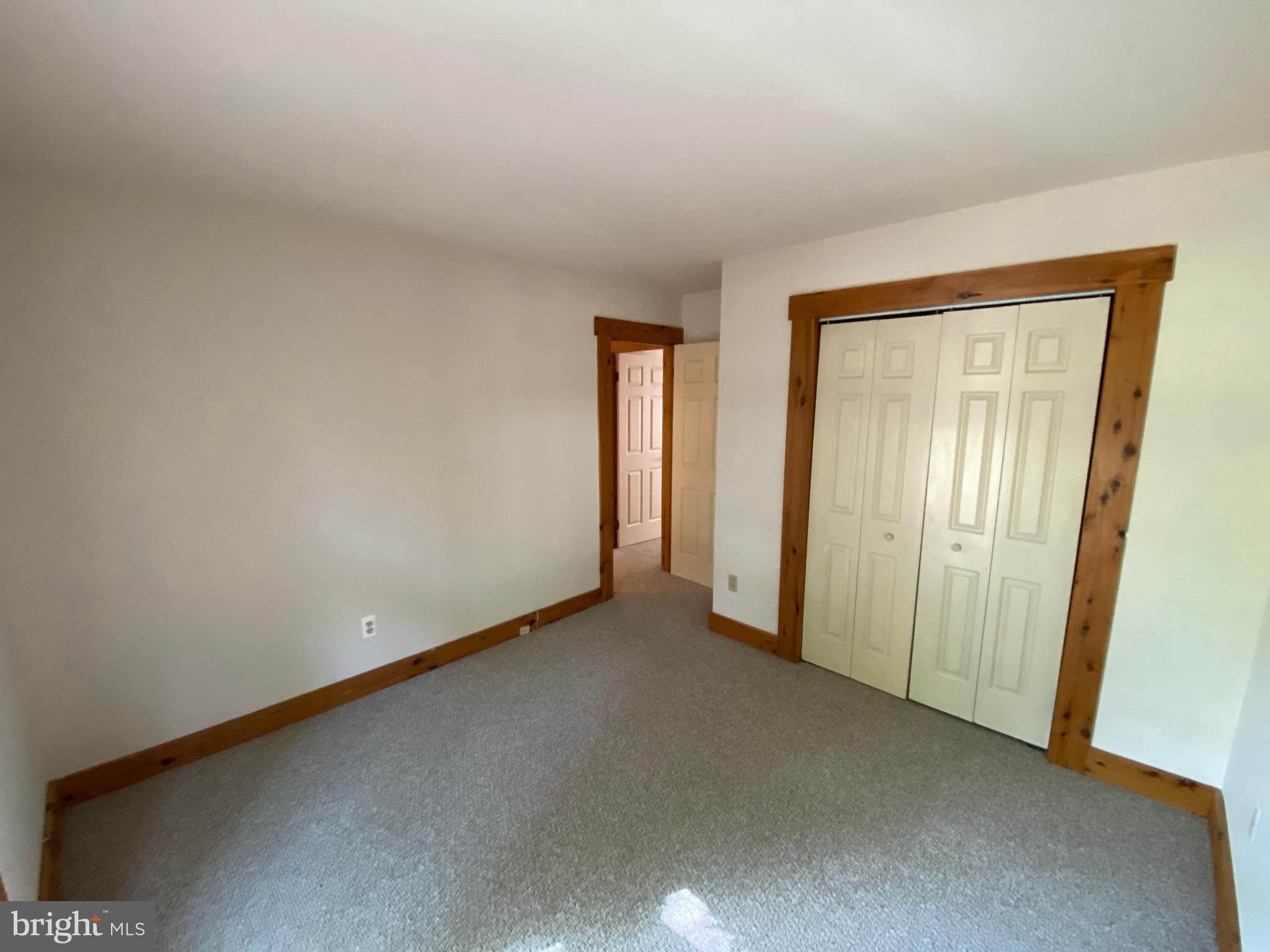 LEAVELLS CROSSING - Residential Lease