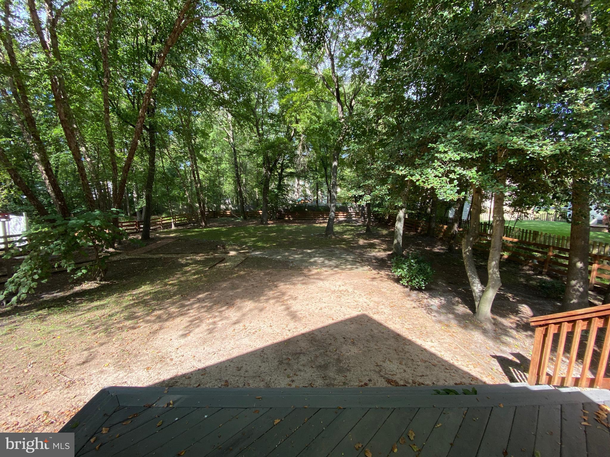 LEAVELLS CROSSING - Residential Lease