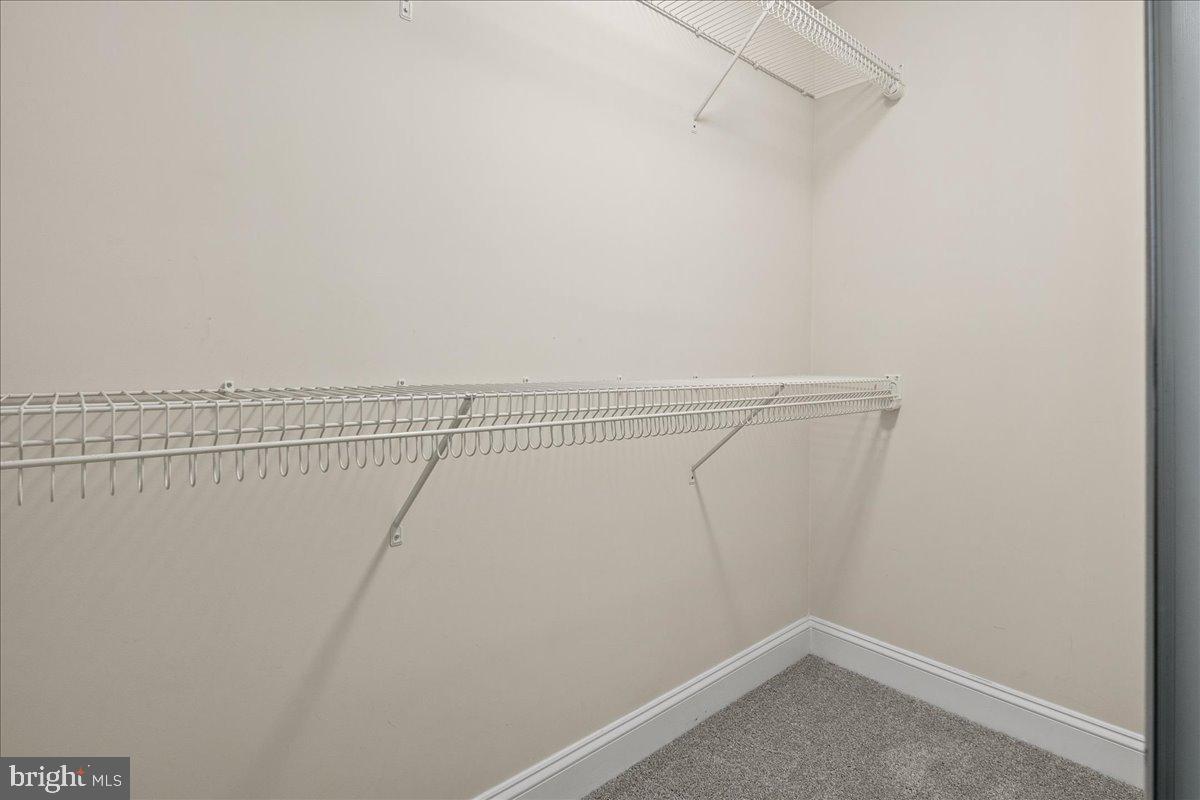 FALLSGROVE - Residential