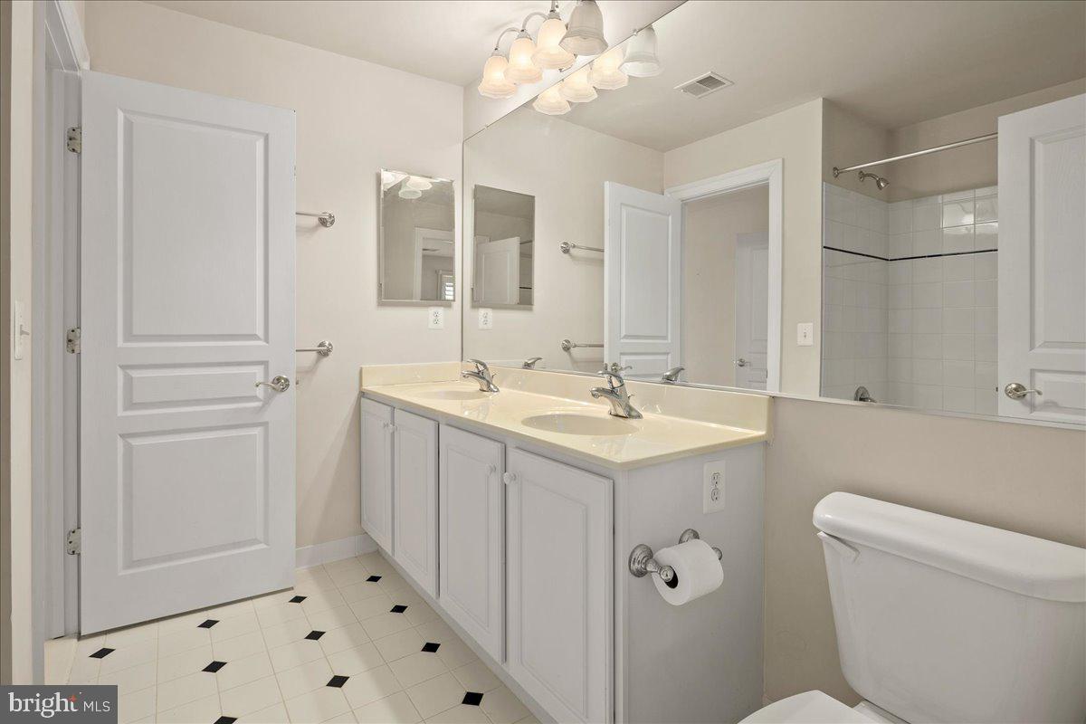 FALLSGROVE - Residential