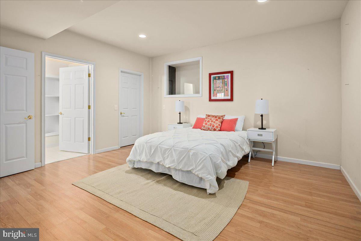 FALLSGROVE - Residential