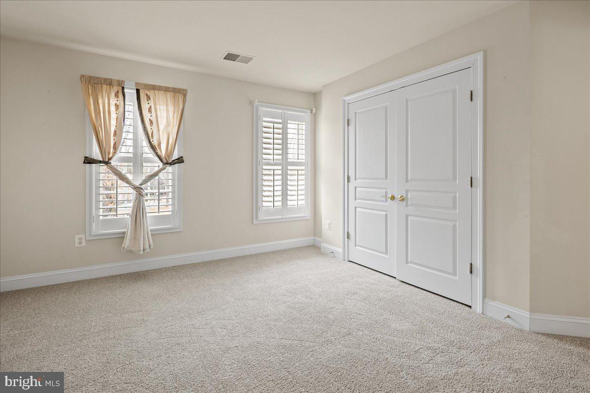 FALLSGROVE - Residential