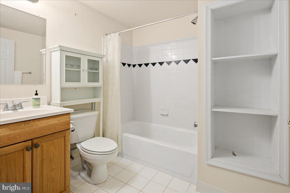 FALLSGROVE - Residential