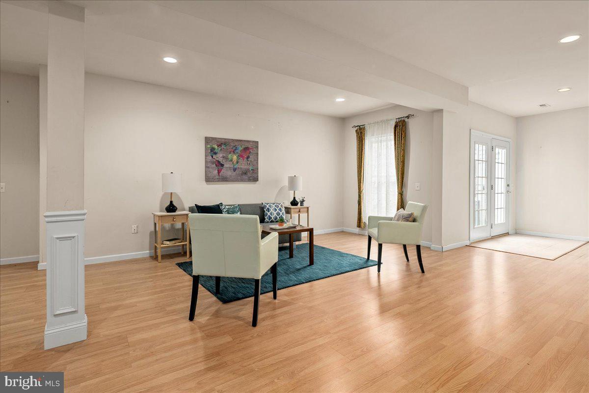 FALLSGROVE - Residential