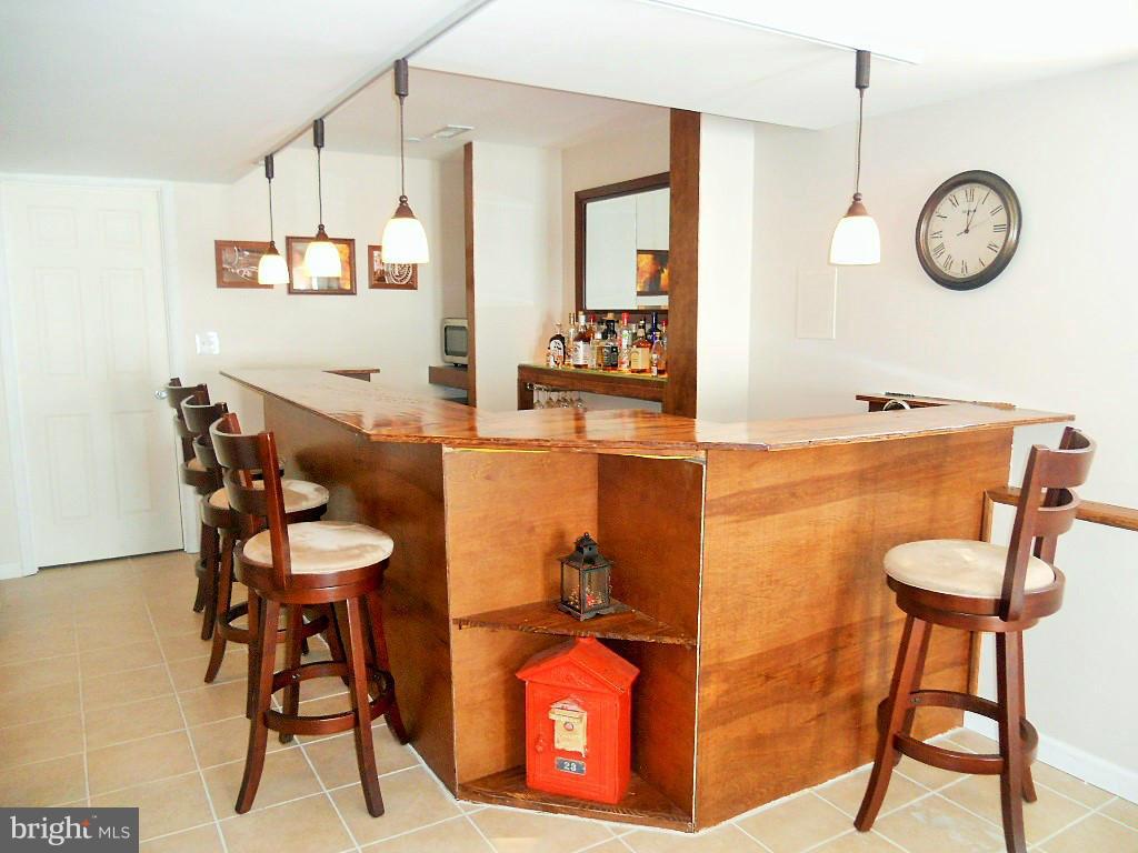 GAMBRILL SOUTH - Residential