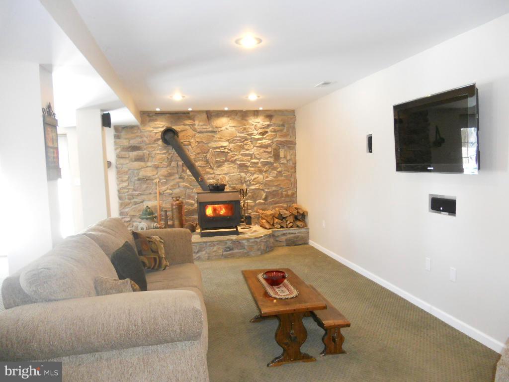 GAMBRILL SOUTH - Residential