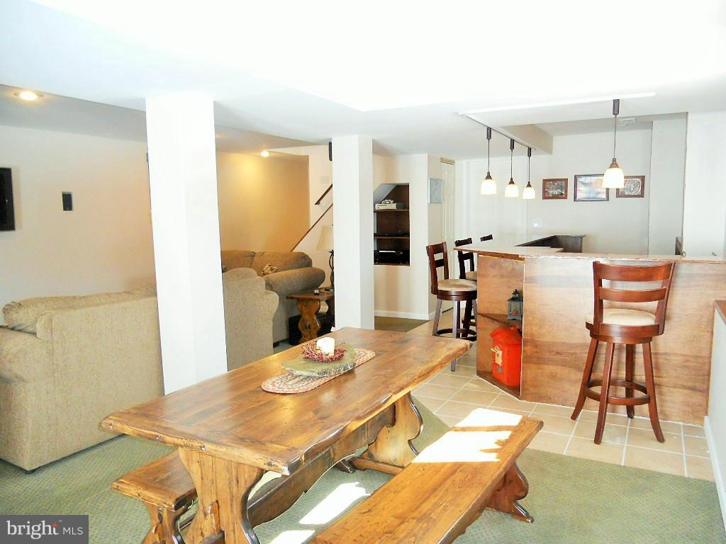 GAMBRILL SOUTH - Residential