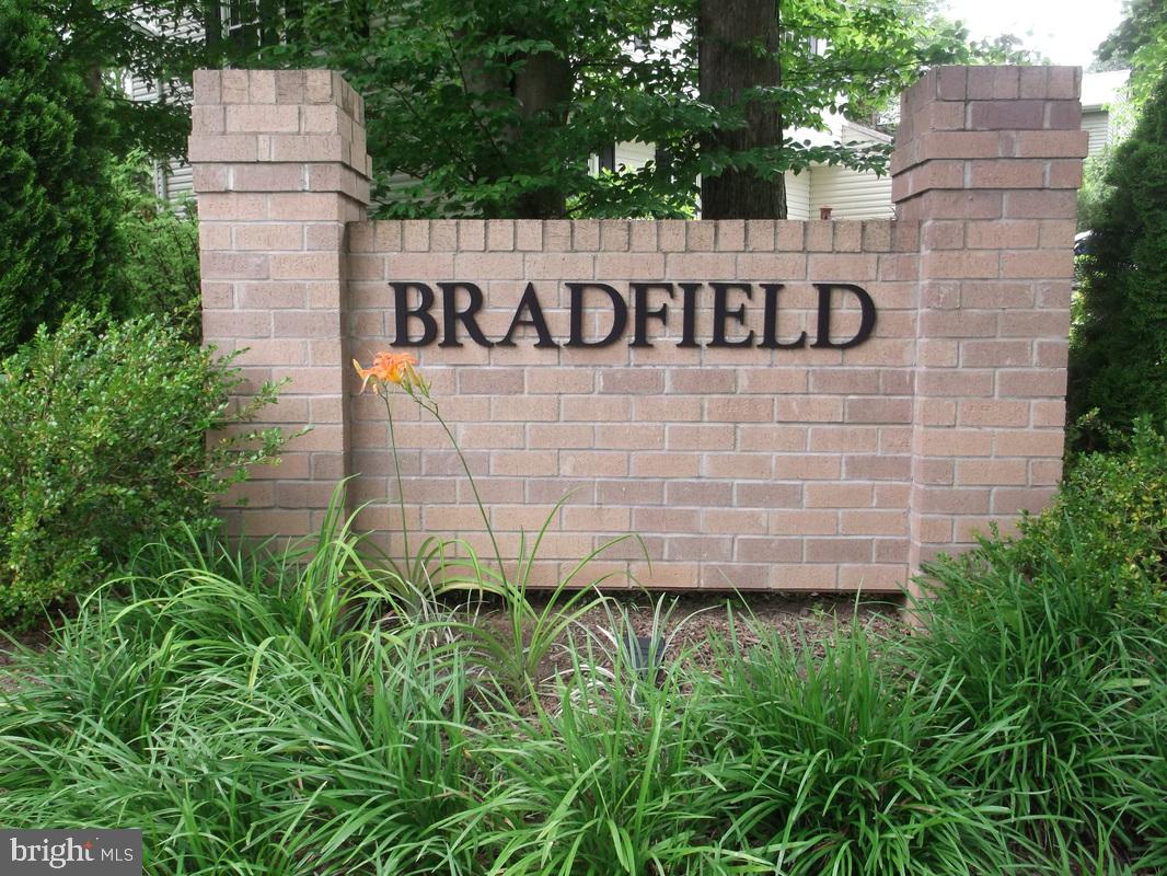 BRADFIELD - Residential