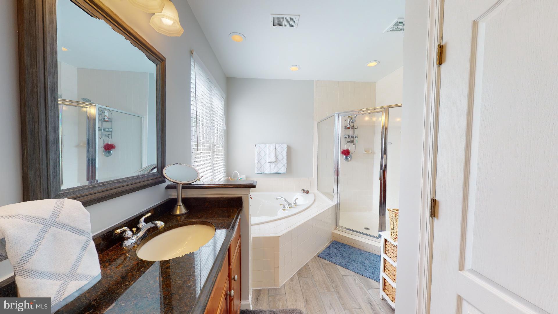 GROVE AT HUNTLEY MEADOWS - Residential Lease