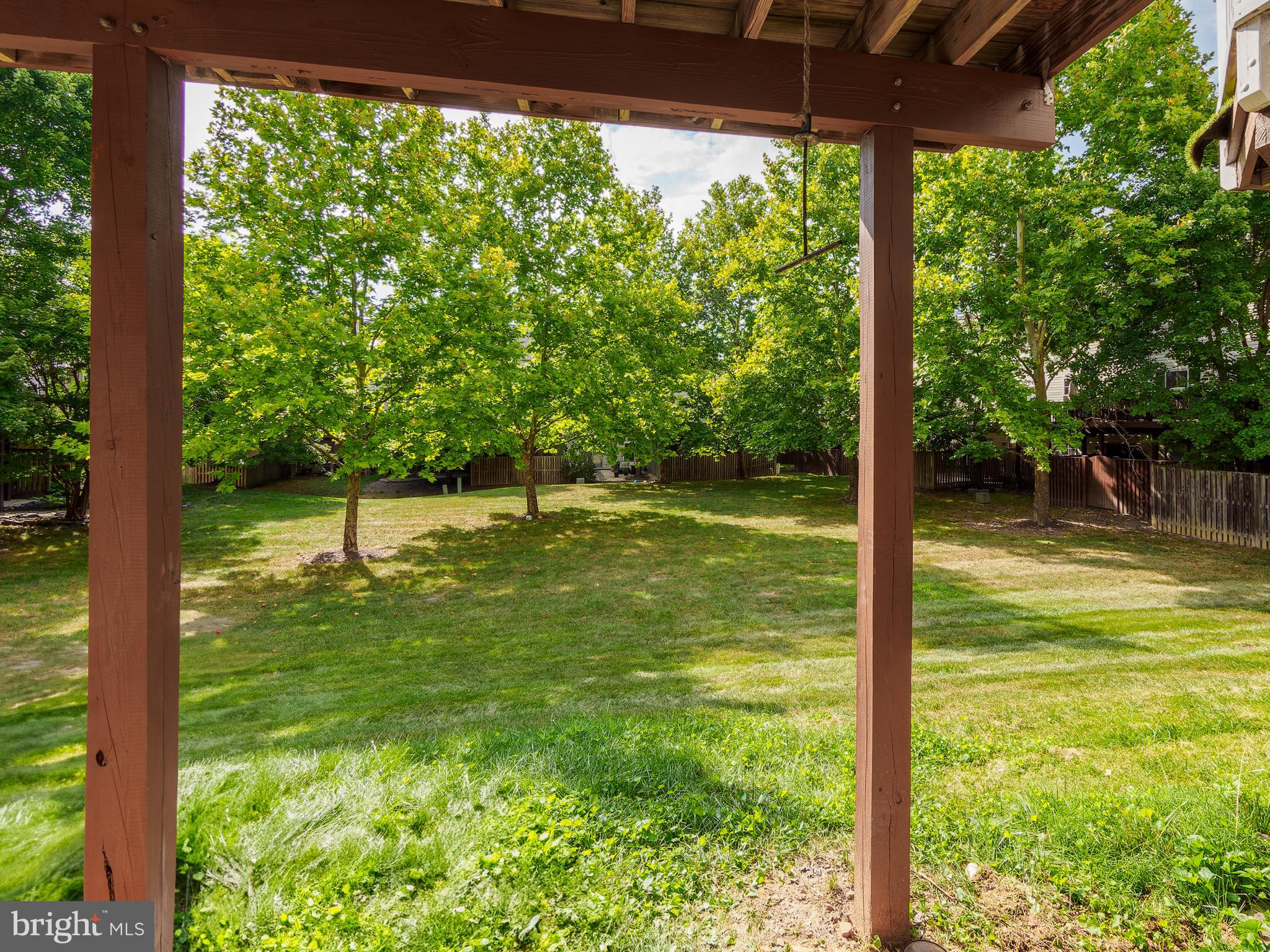 SOUTH RIDING - Residential Lease