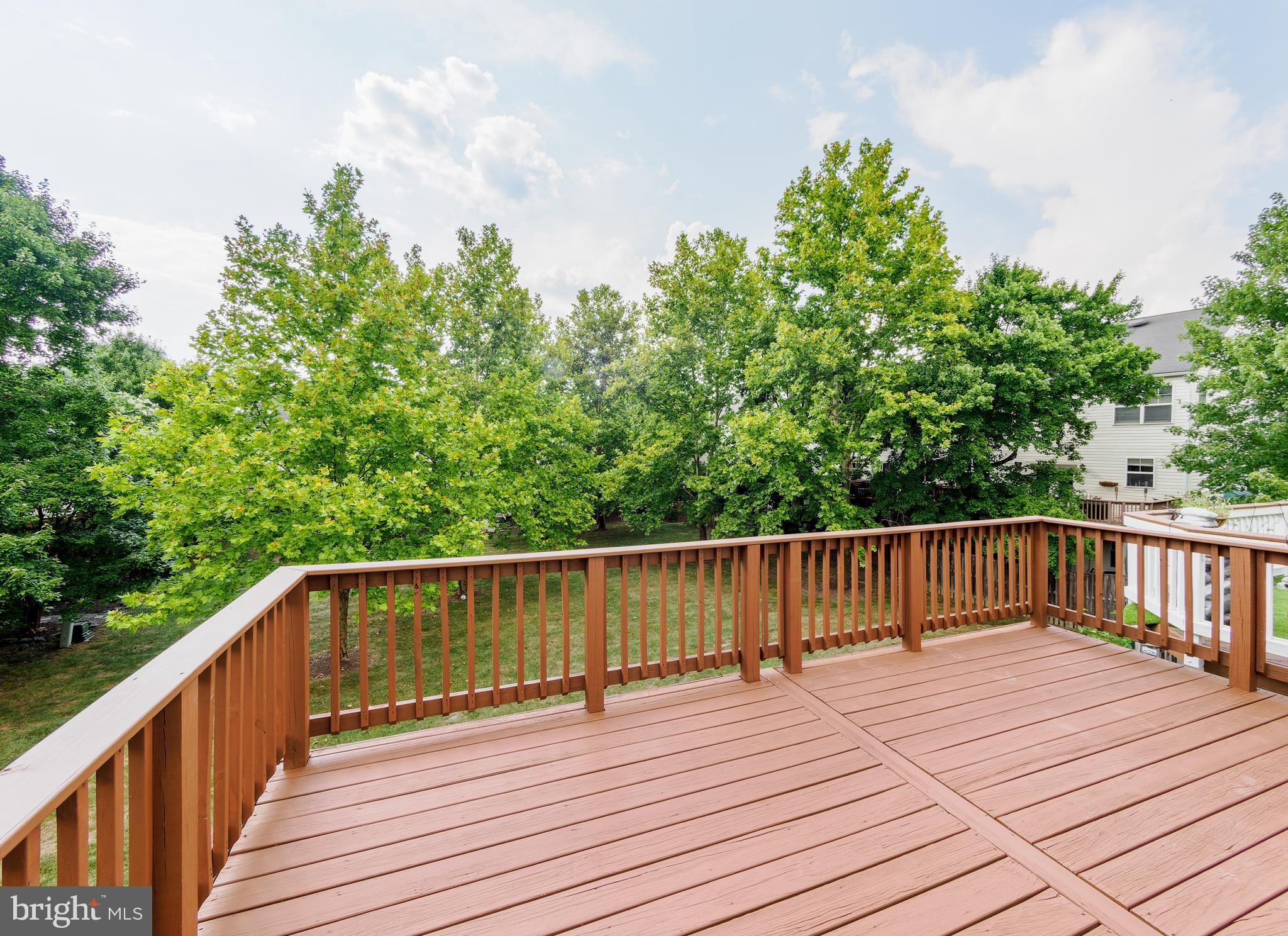 SOUTH RIDING - Residential Lease