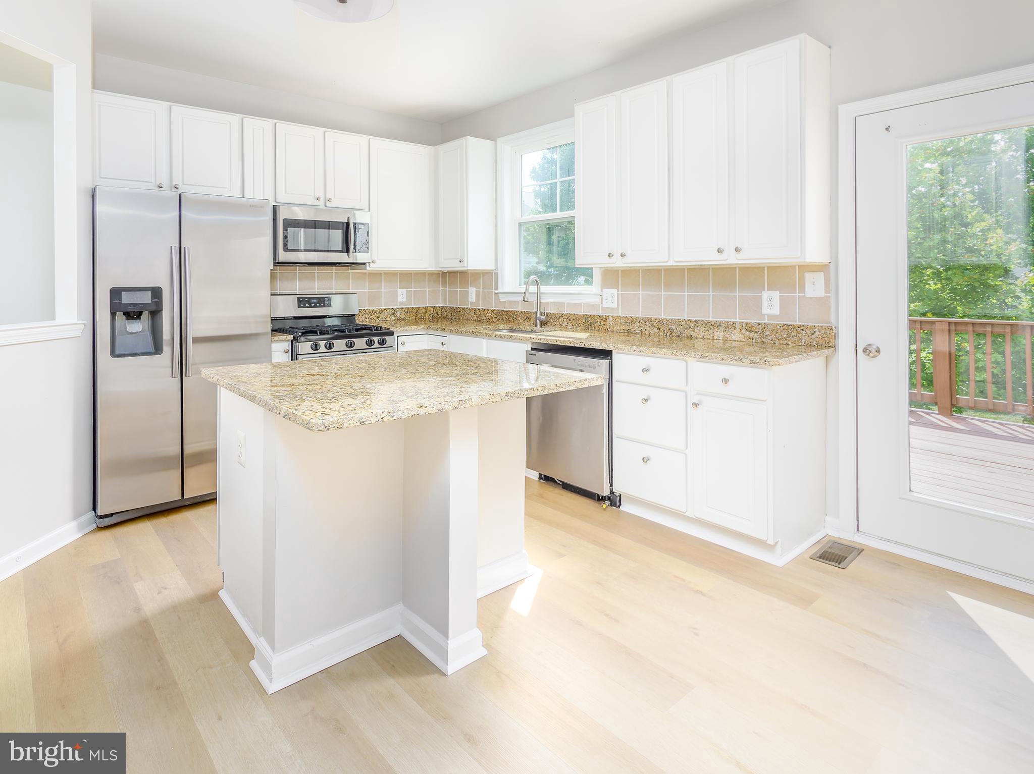 SOUTH RIDING - Residential Lease